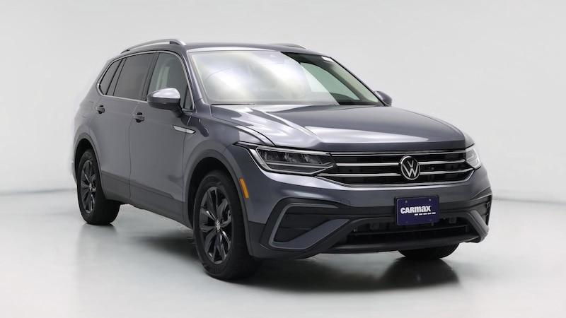 2023 Volkswagen Tiguan SE Hero Image