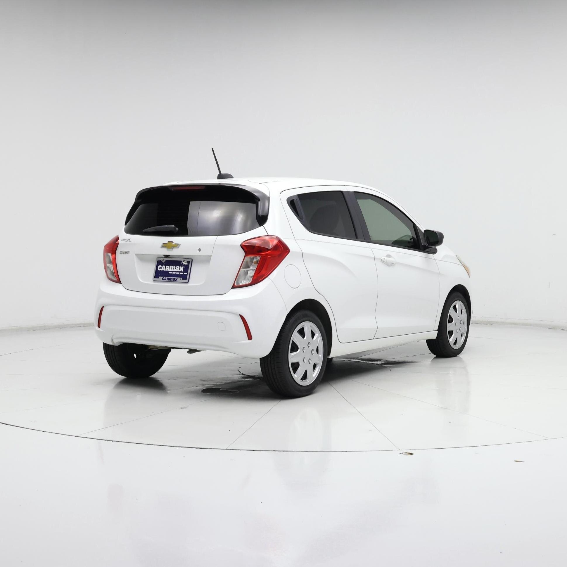 Thumbnail: 2017 Chevrolet Spark - 8