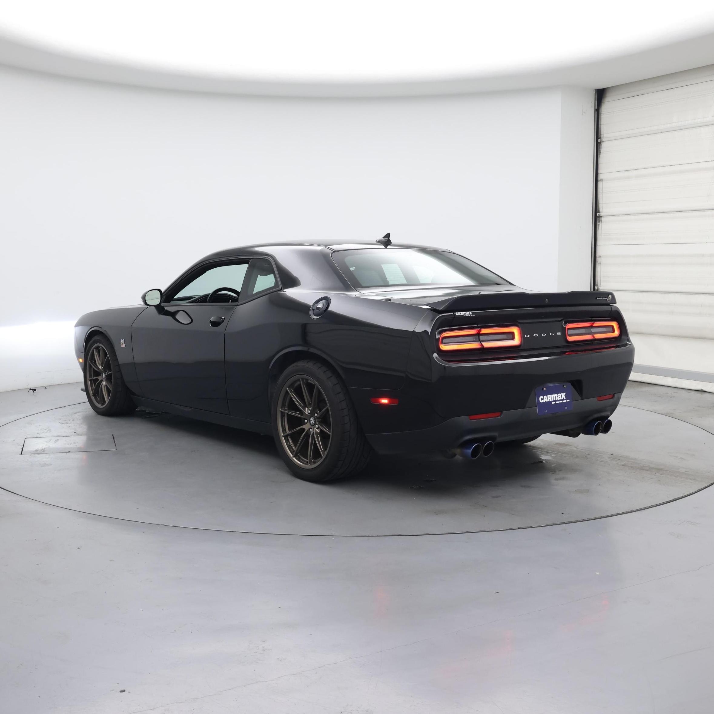Thumbnail: 2021 Dodge Challenger - 2