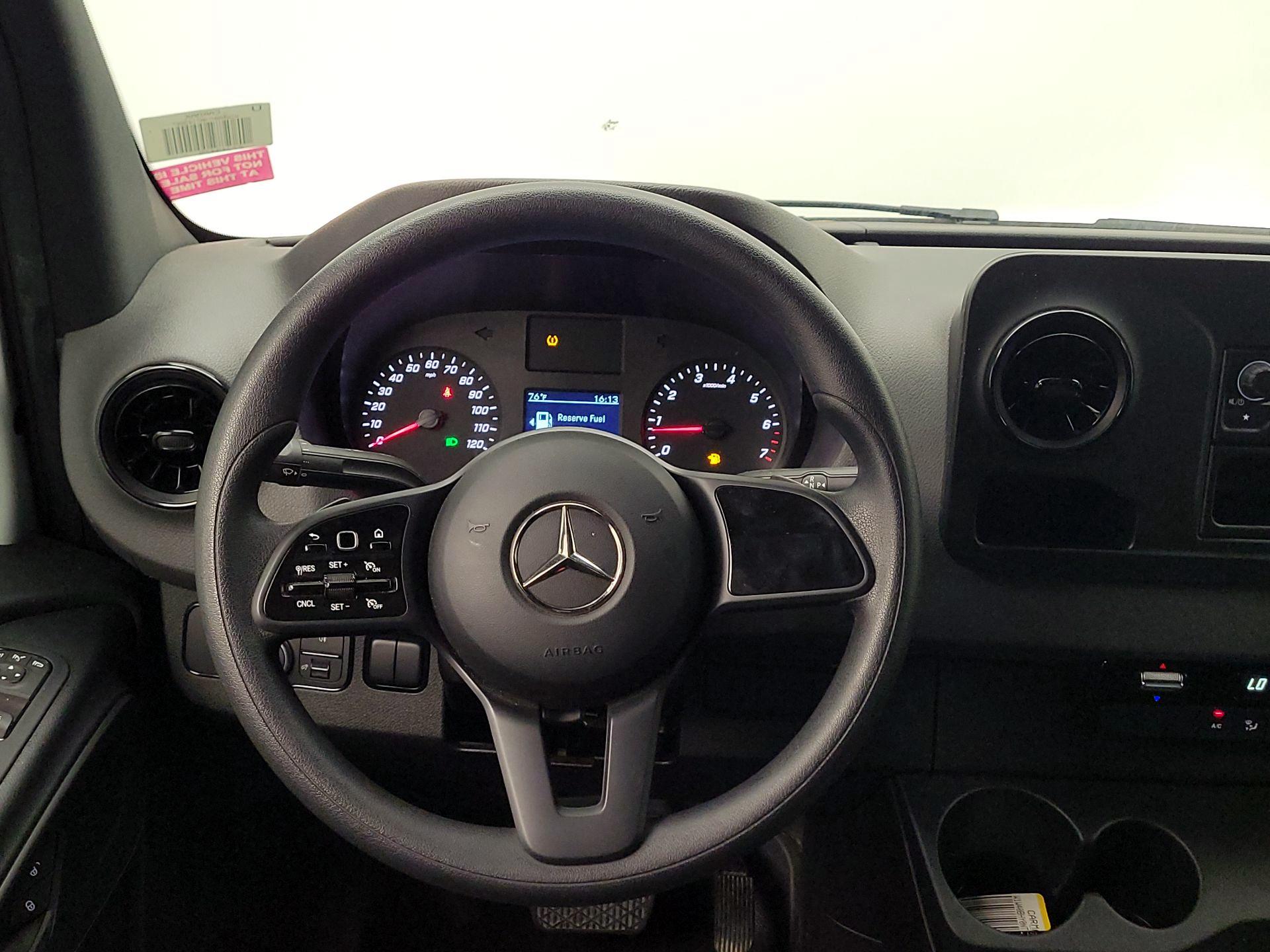 Thumbnail: 2022 Mercedes-Benz Sprinter - 10