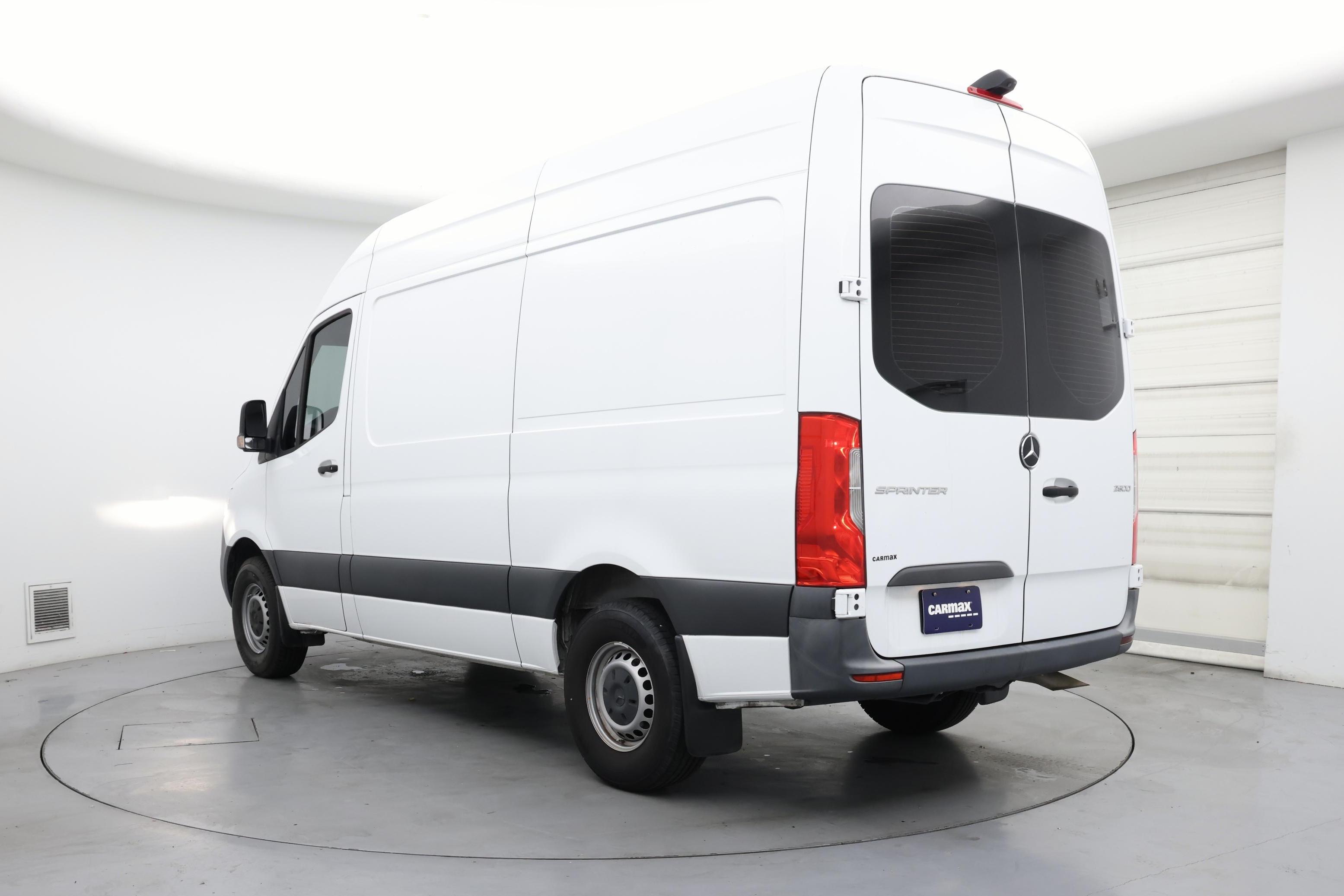 Thumbnail: 2022 Mercedes-Benz Sprinter - 2