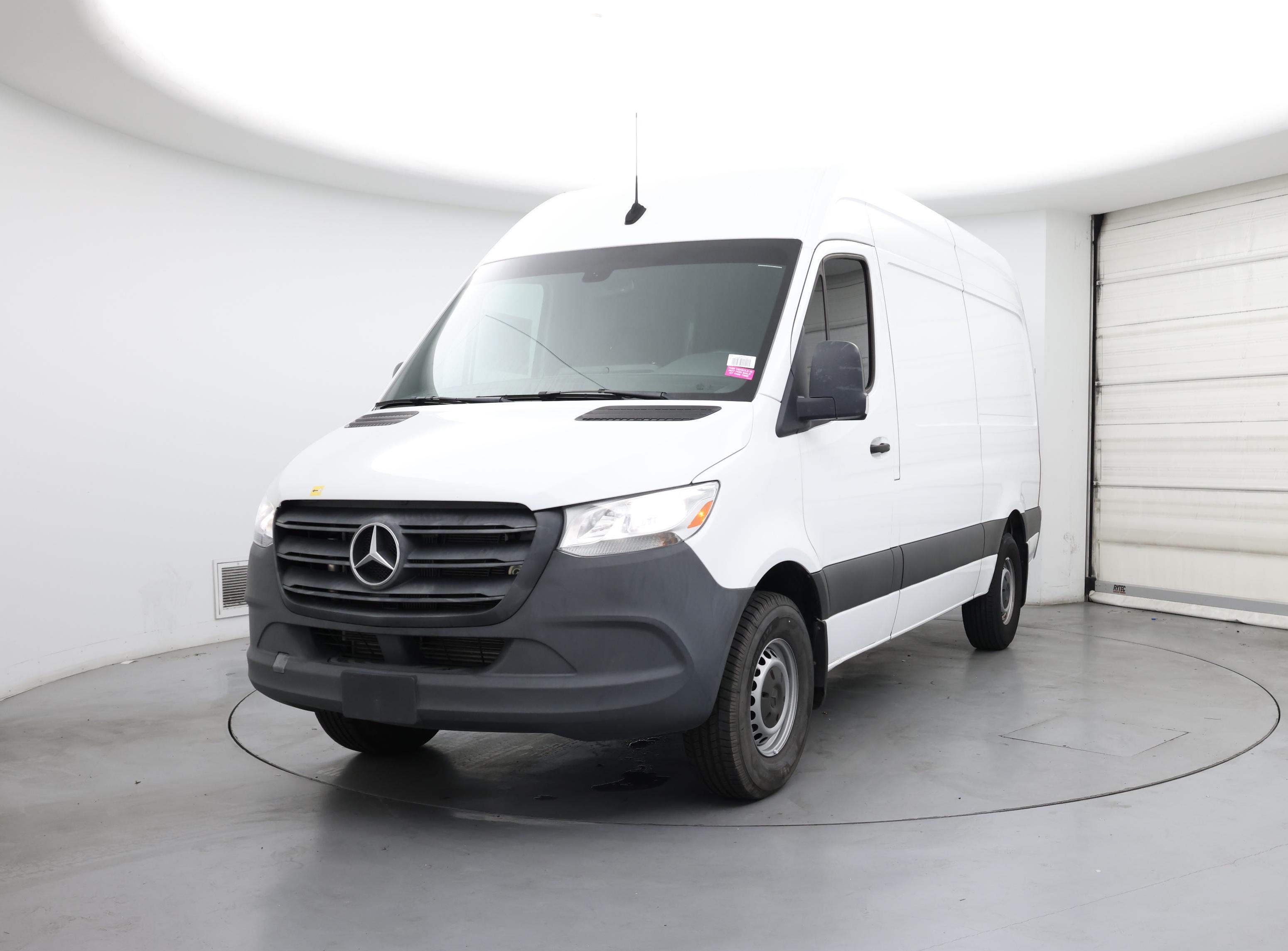 Thumbnail: 2022 Mercedes-Benz Sprinter - 4