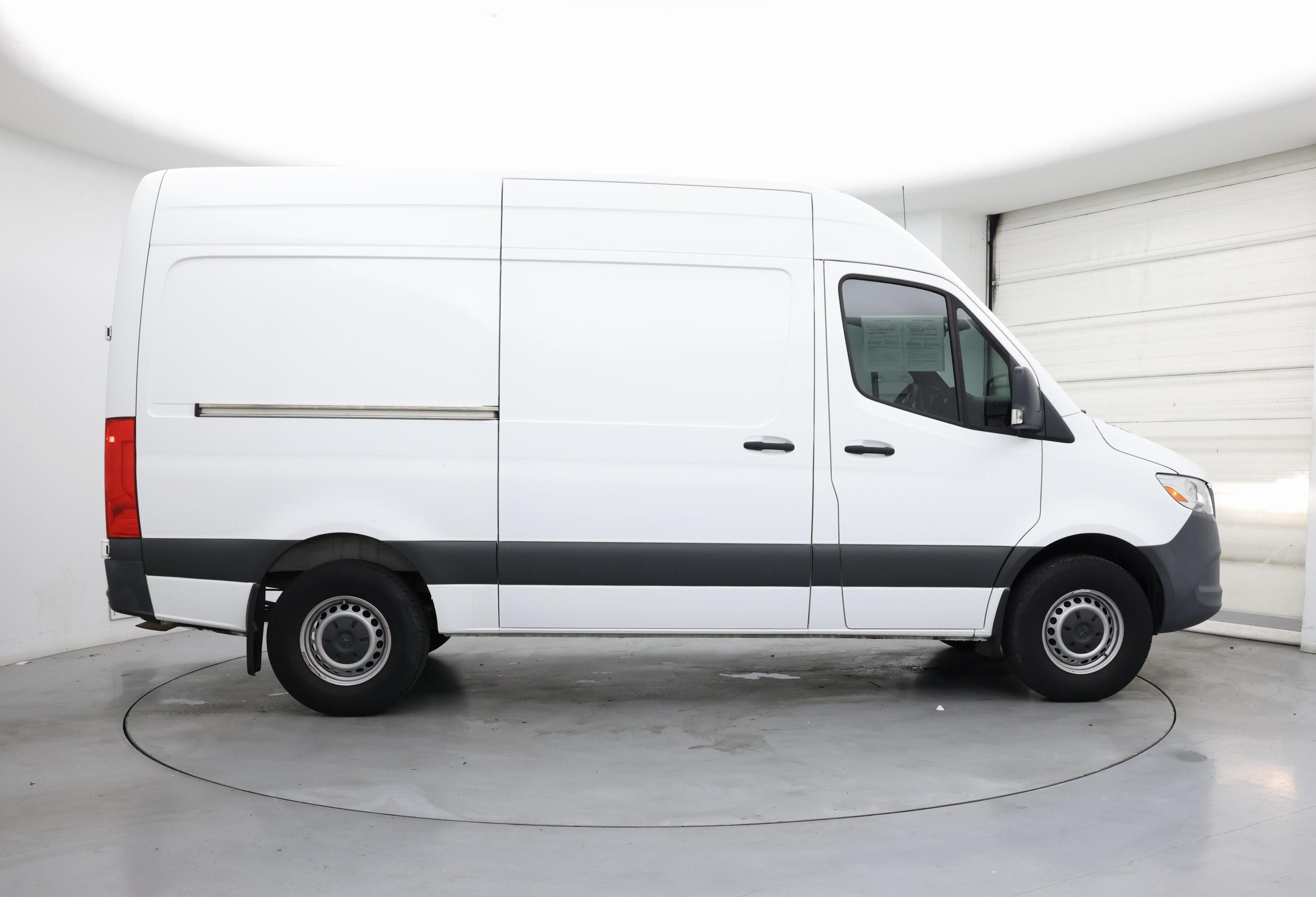 Thumbnail: 2022 Mercedes-Benz Sprinter - 7