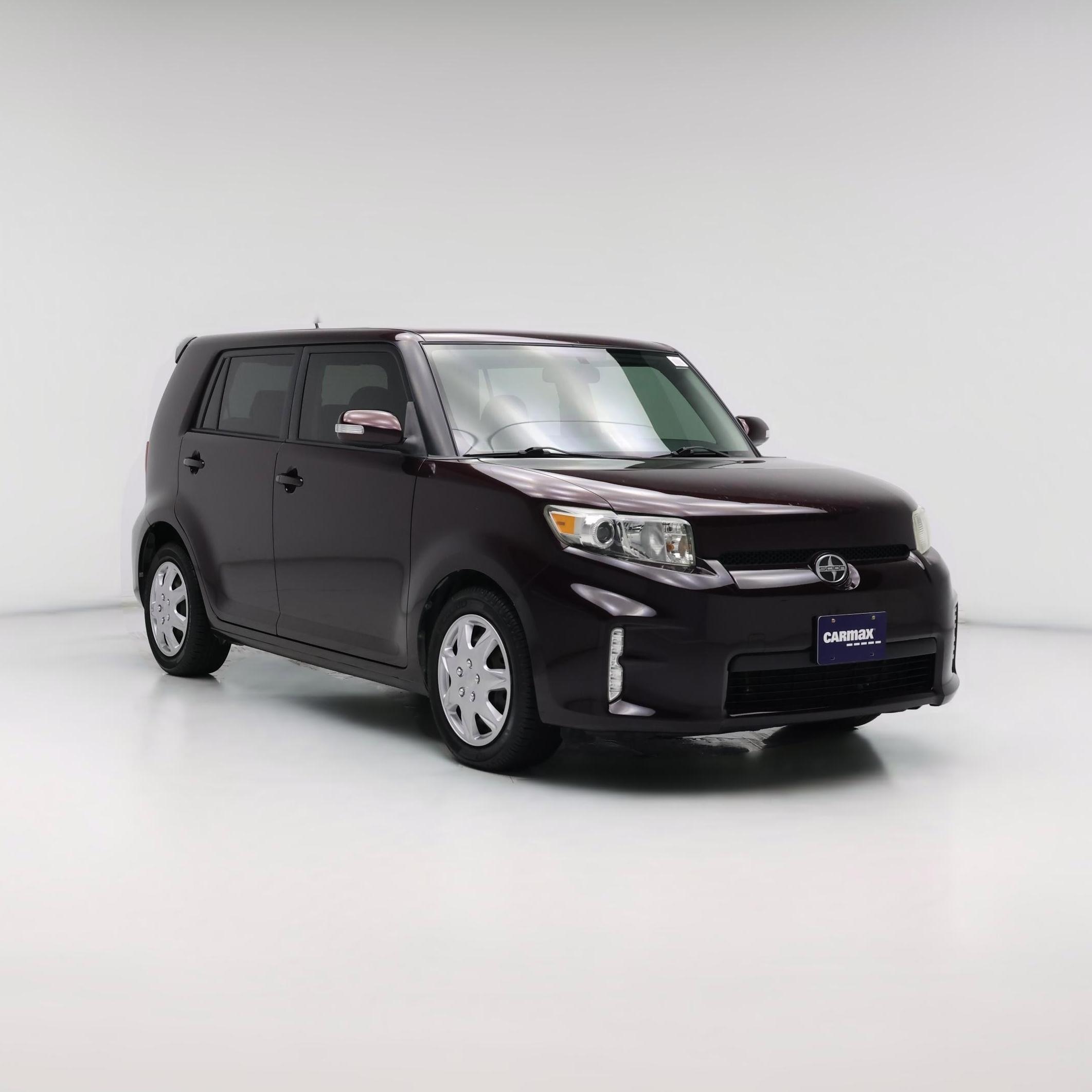 Thumbnail: 2015 Scion xB - 1