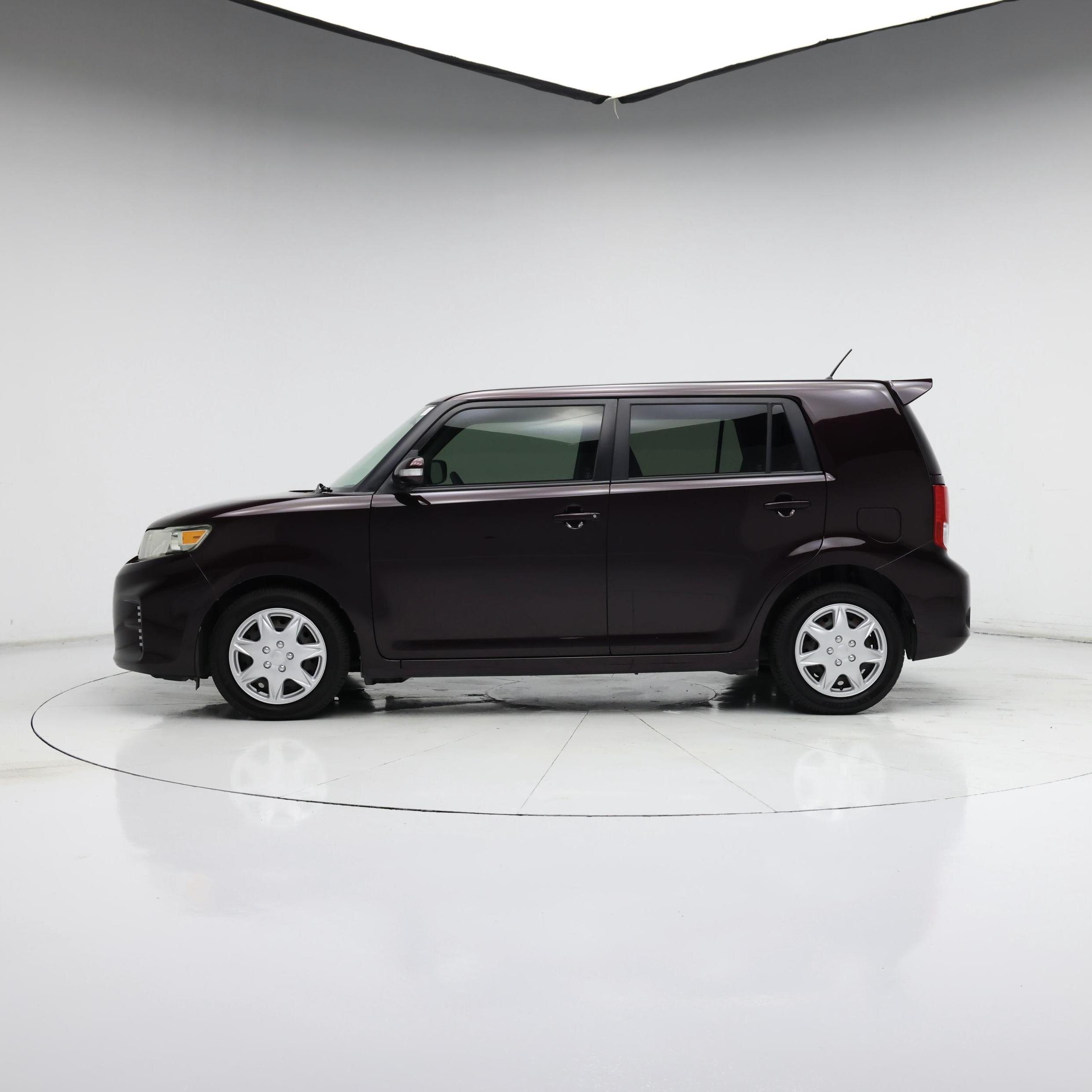 Thumbnail: 2015 Scion xB - 3