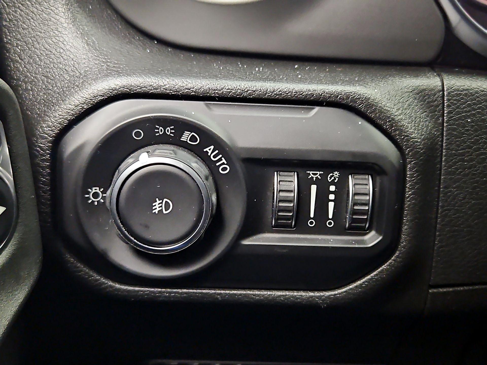 Thumbnail: 2021 Jeep Wrangler - 13