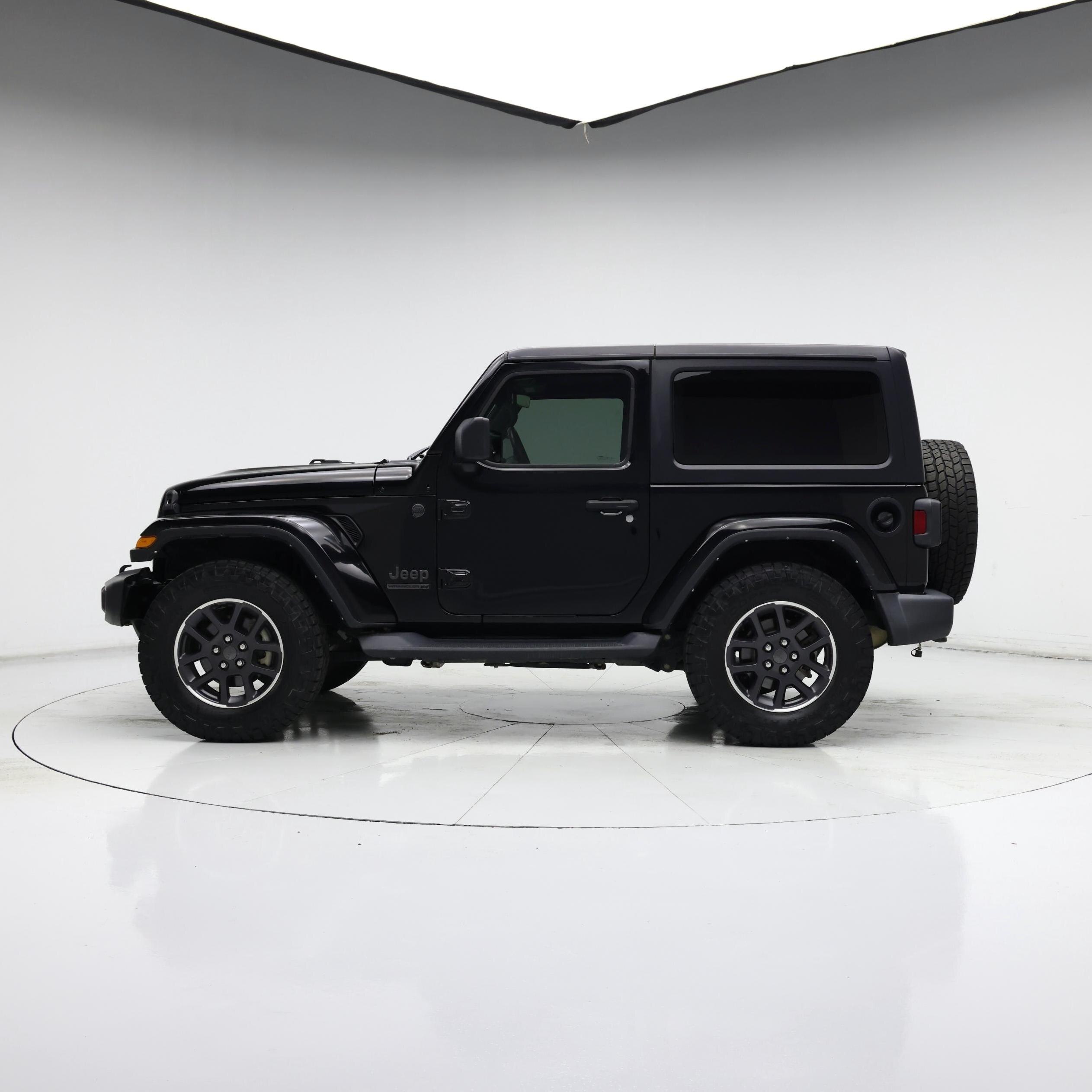 Thumbnail: 2021 Jeep Wrangler - 3
