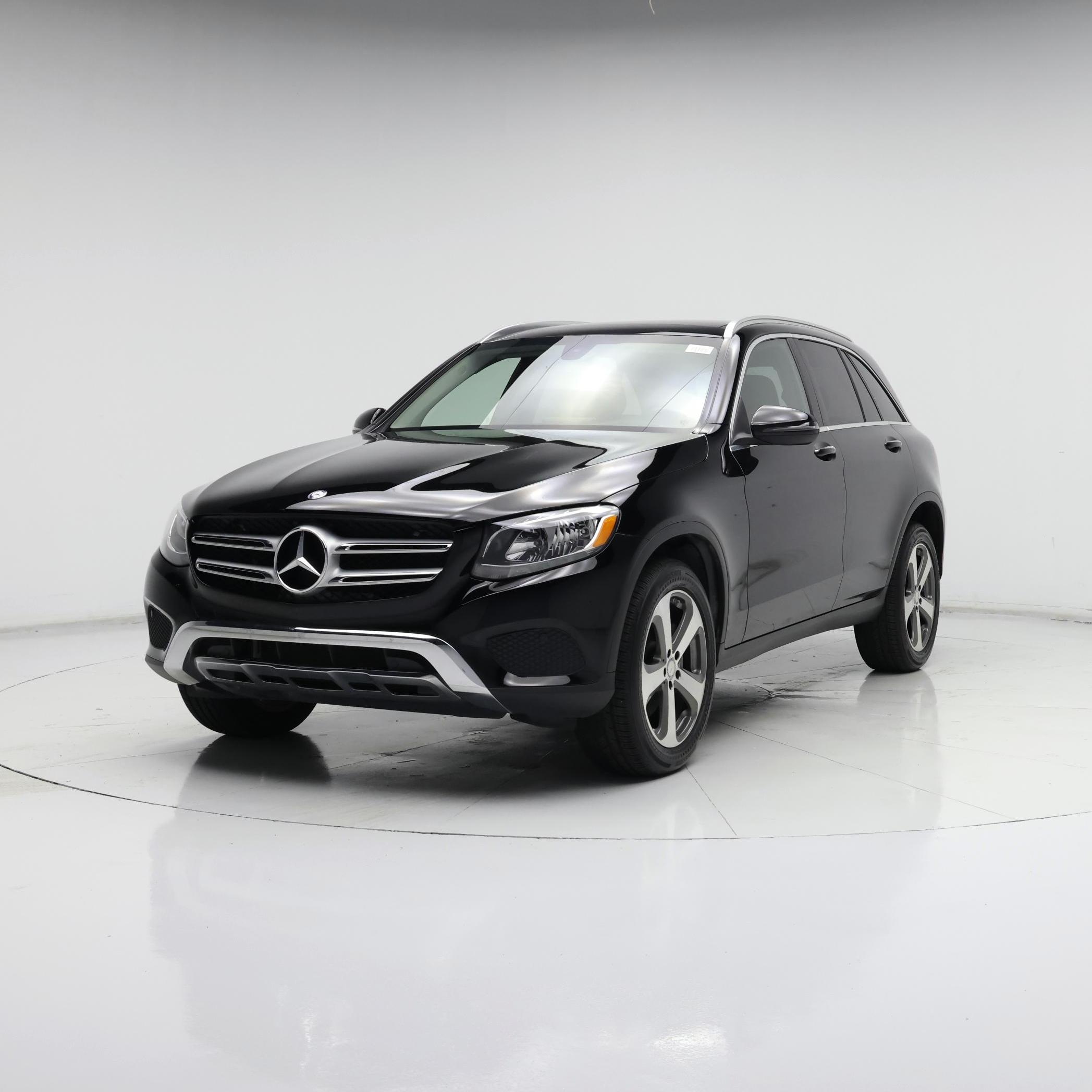 Thumbnail: 2016 Mercedes-Benz GLC - 4