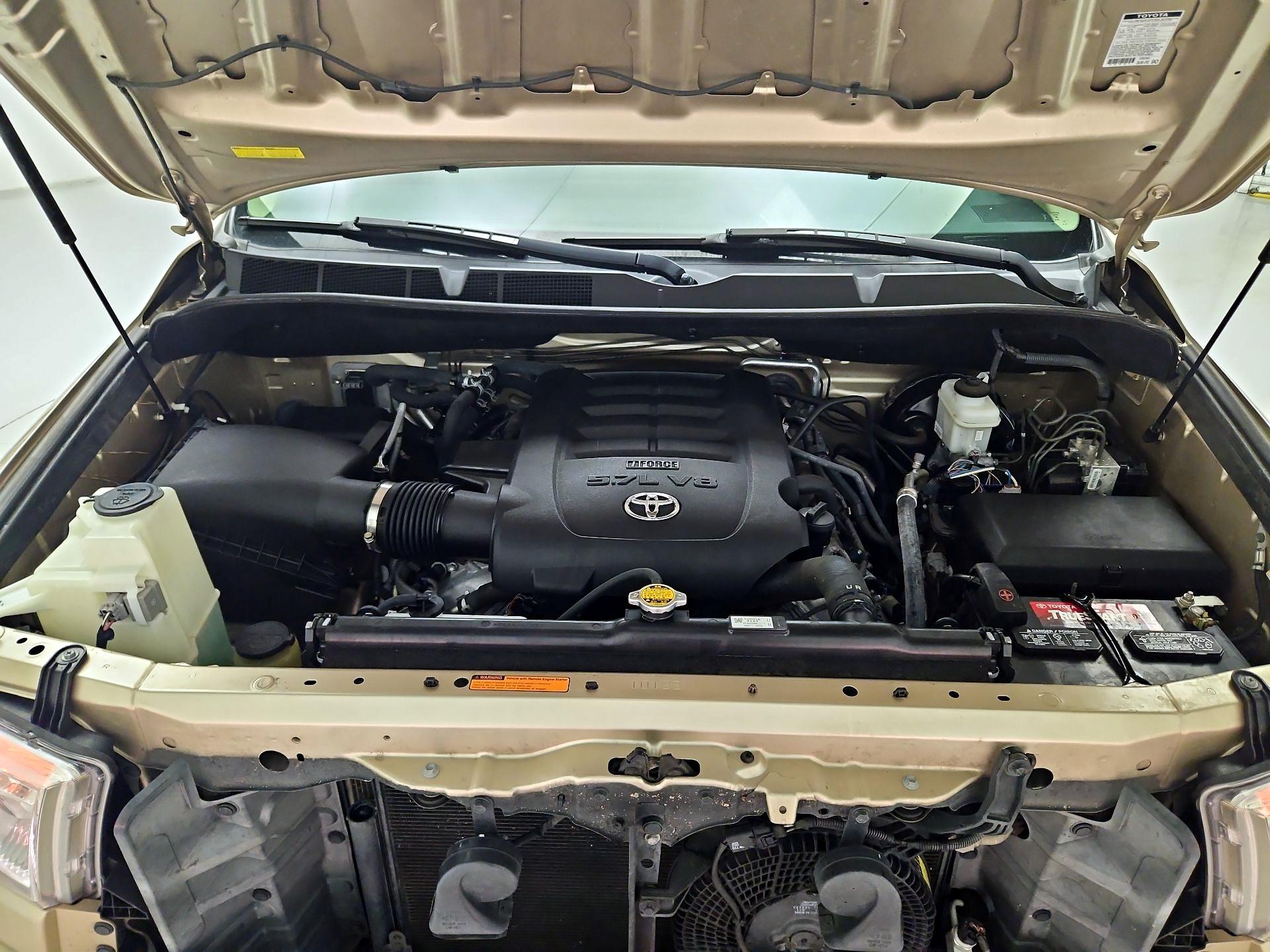 Thumbnail: 2017 Toyota Sequoia - 19