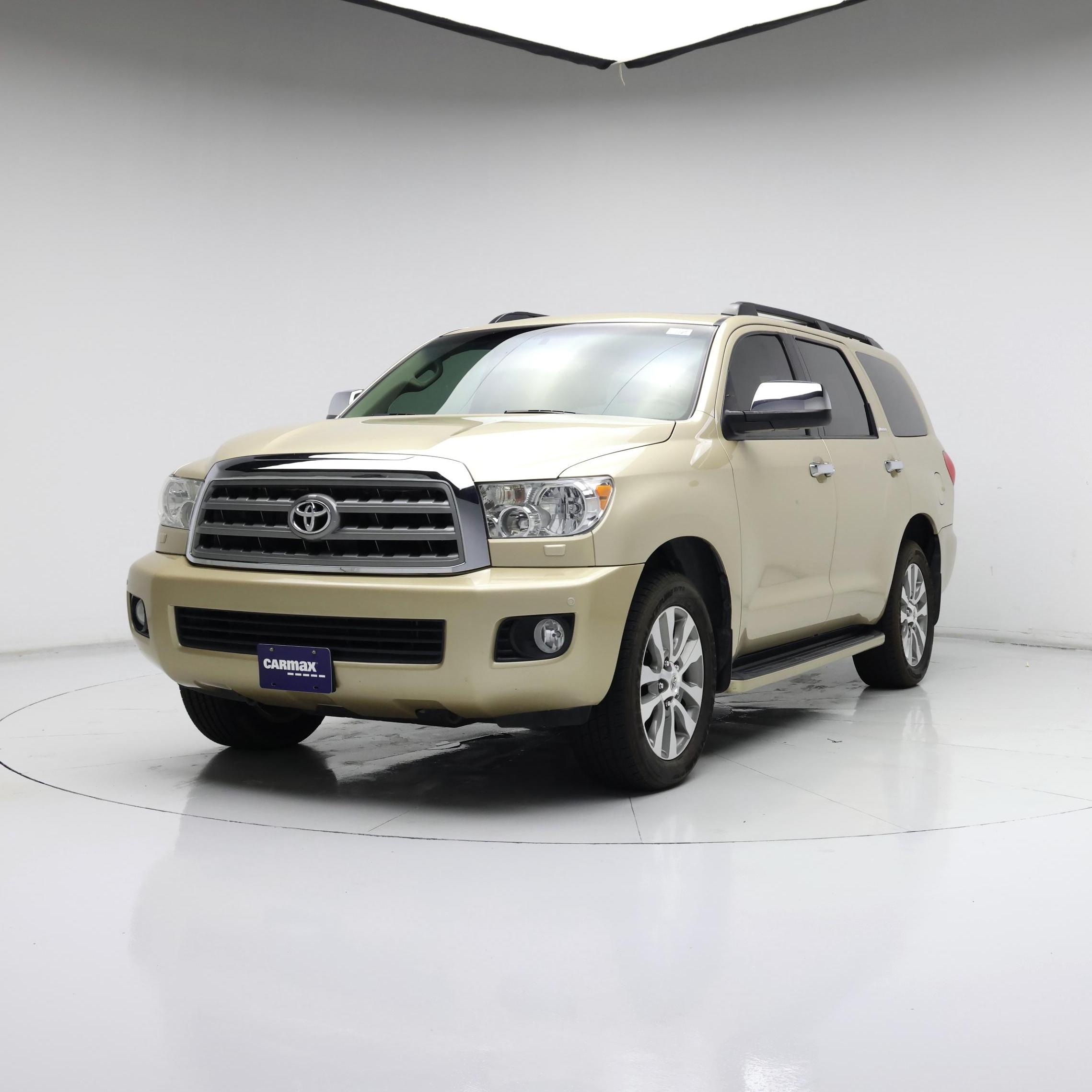 Thumbnail: 2017 Toyota Sequoia - 4