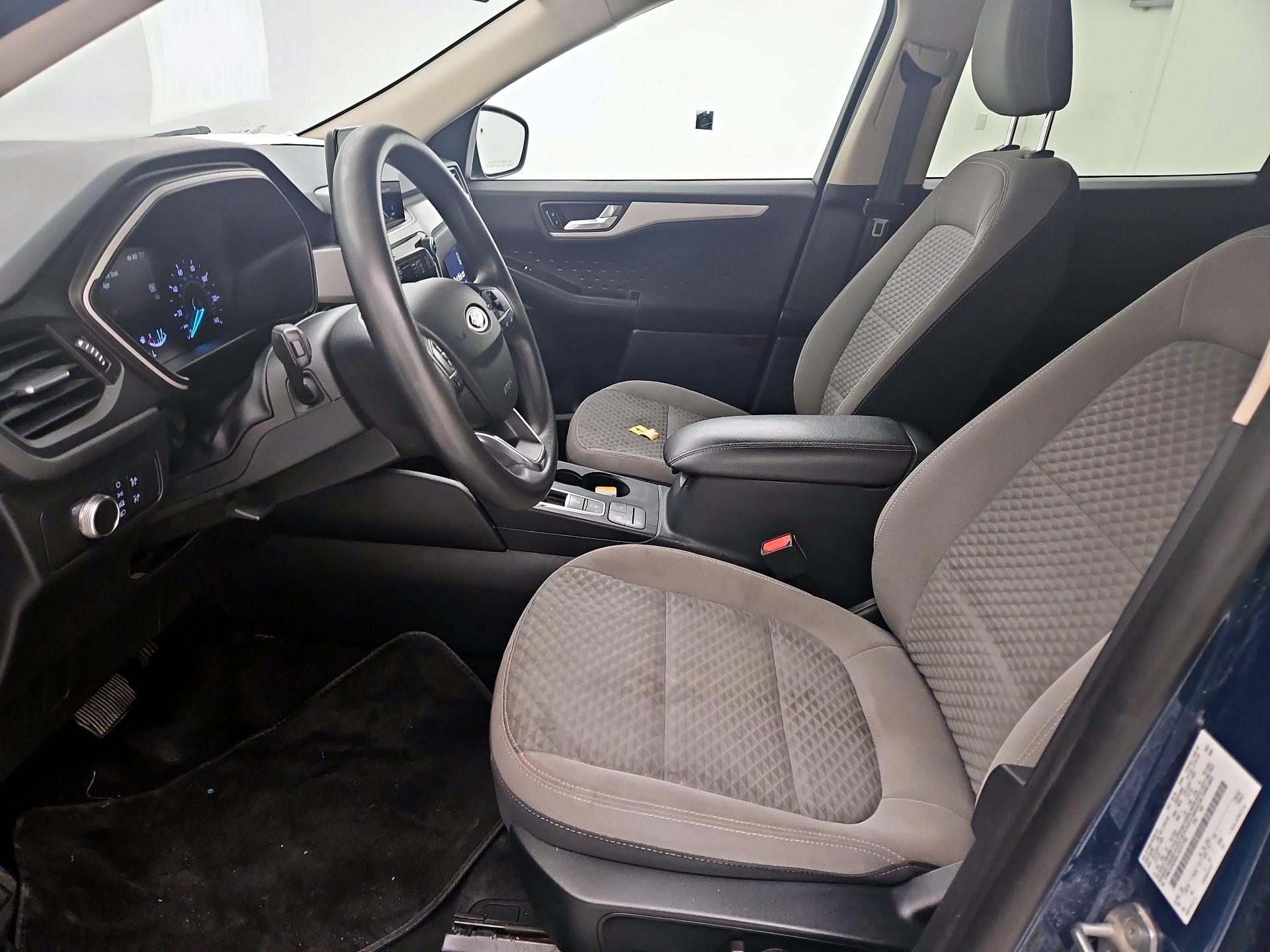 Thumbnail: 2020 Ford Escape - 11