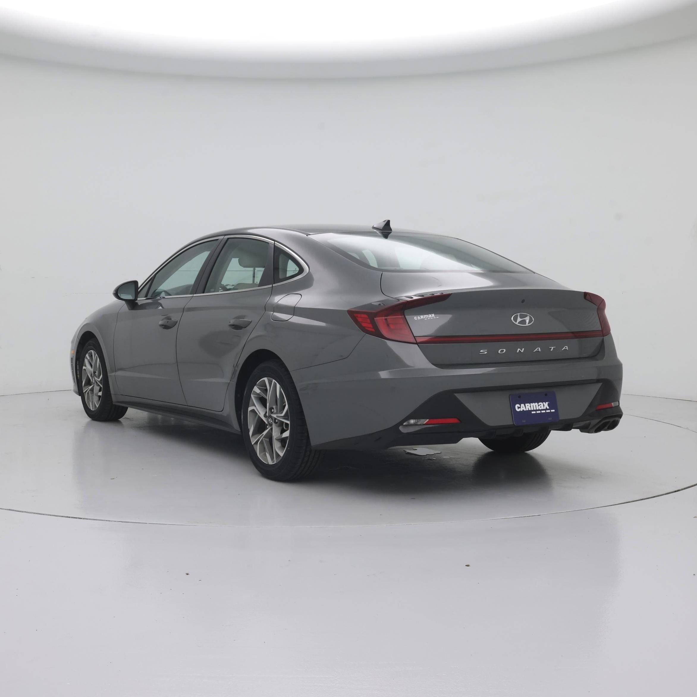 Thumbnail: 2023 Hyundai Sonata - 2