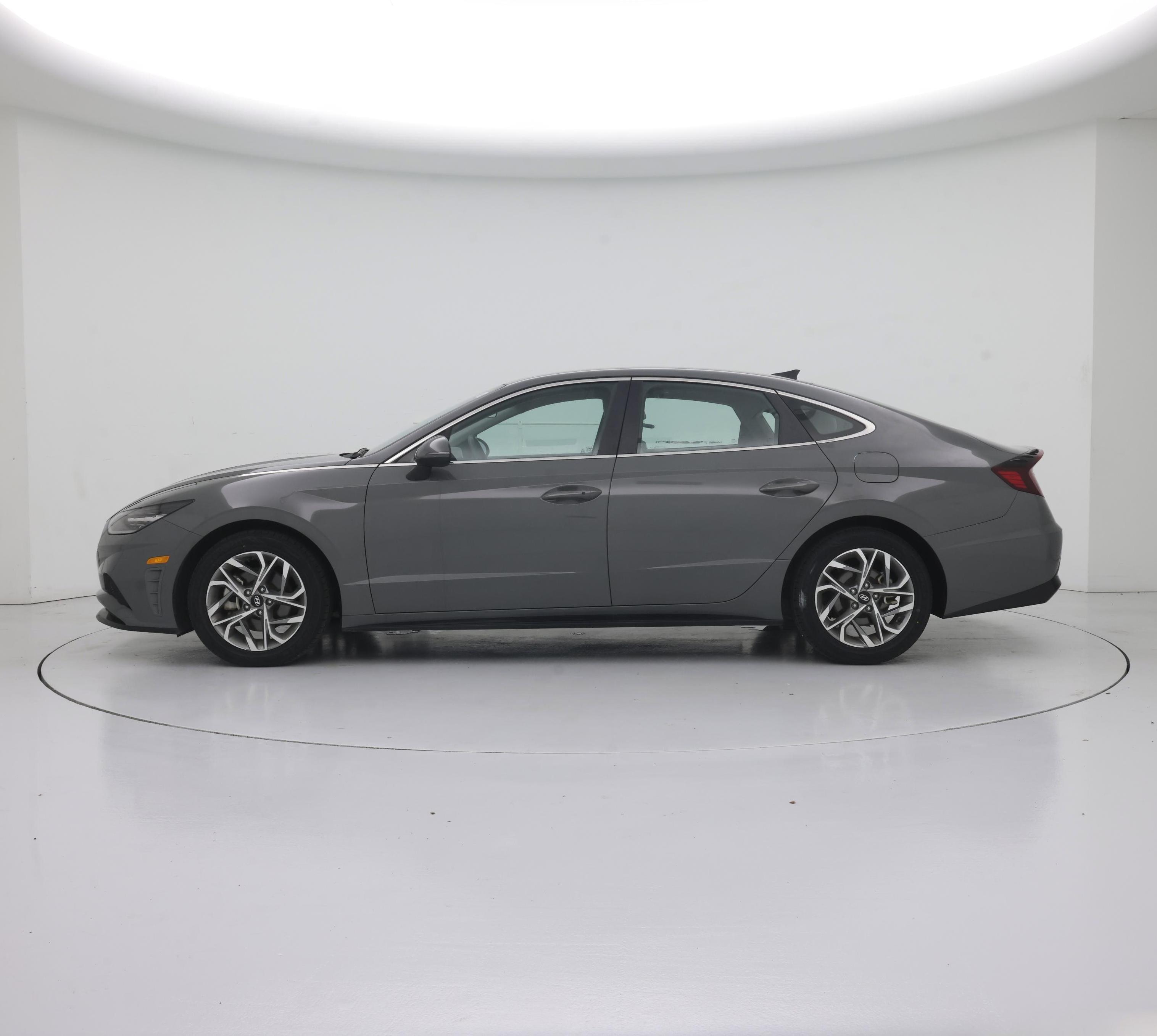 Thumbnail: 2023 Hyundai Sonata - 3
