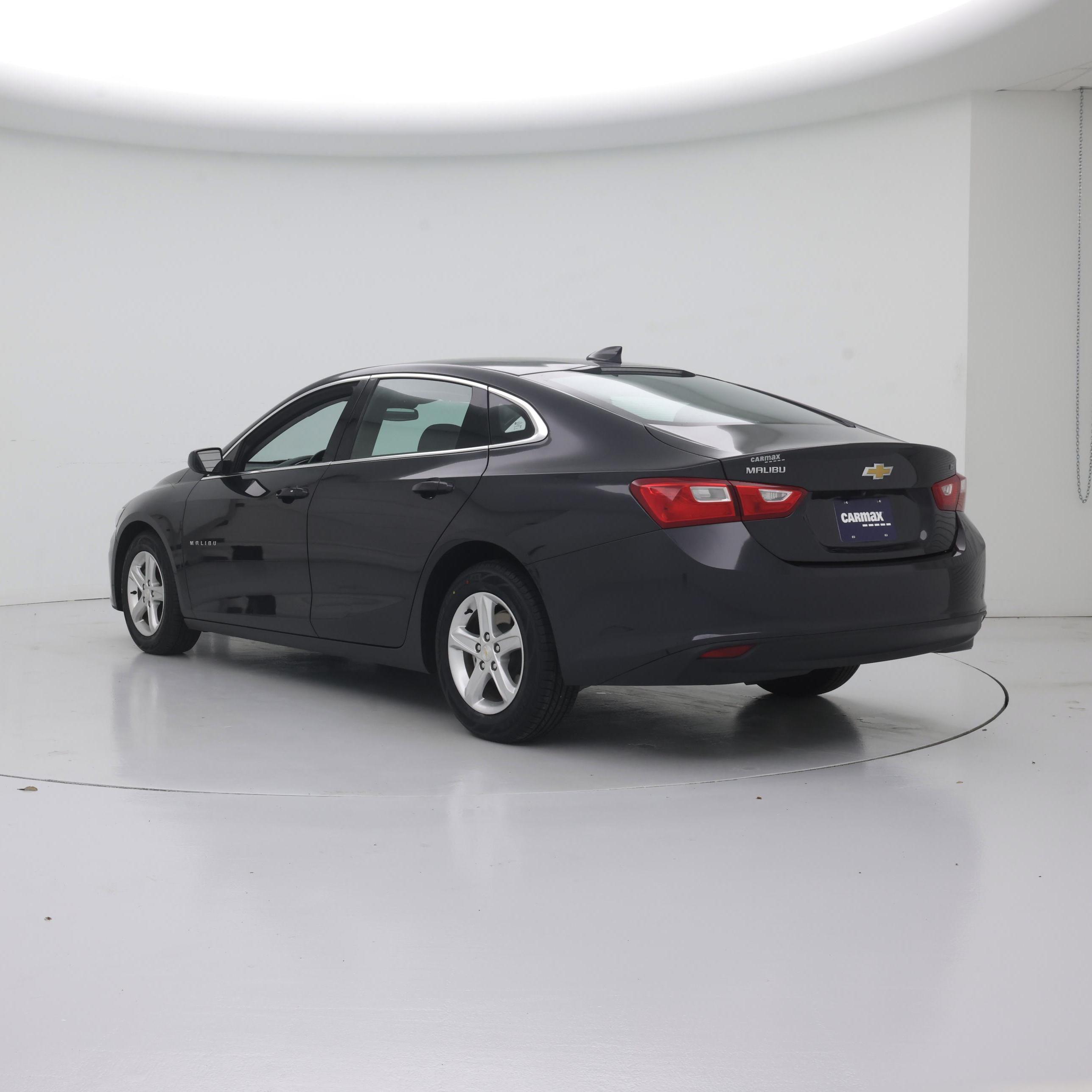 Thumbnail: 2023 Chevrolet Malibu - 2