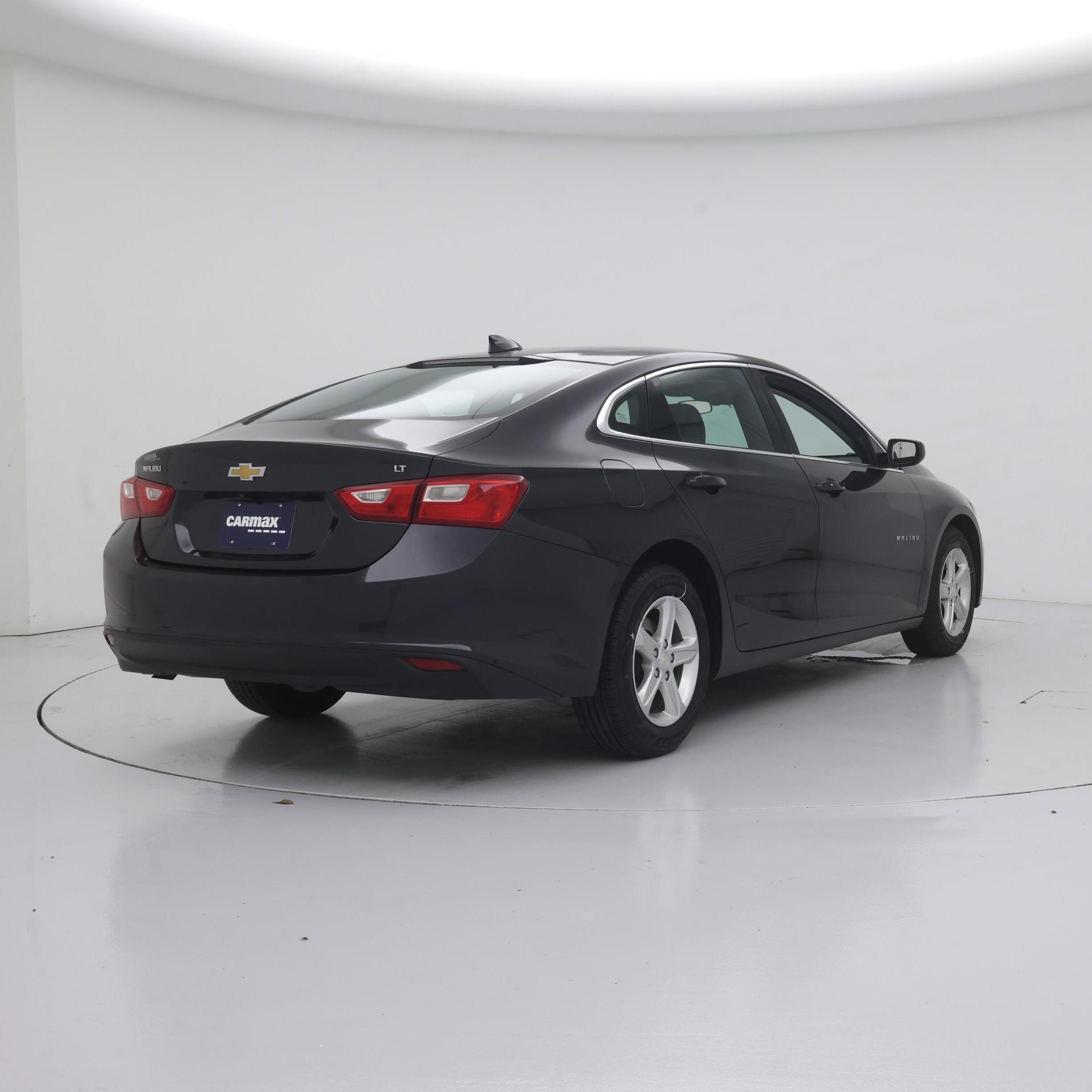 Thumbnail: 2023 Chevrolet Malibu - 8