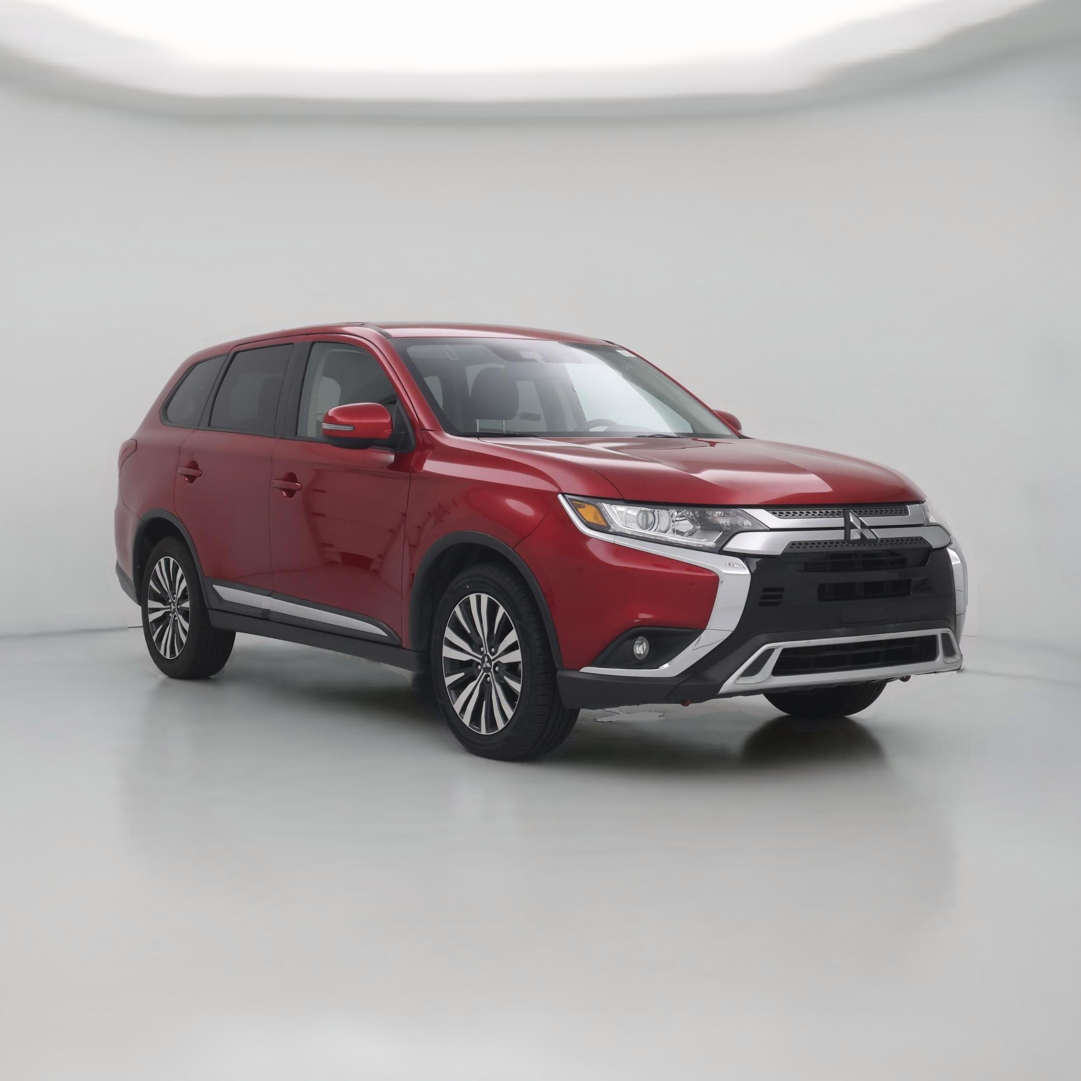 Thumbnail: 2020 Mitsubishi Outlander - 1