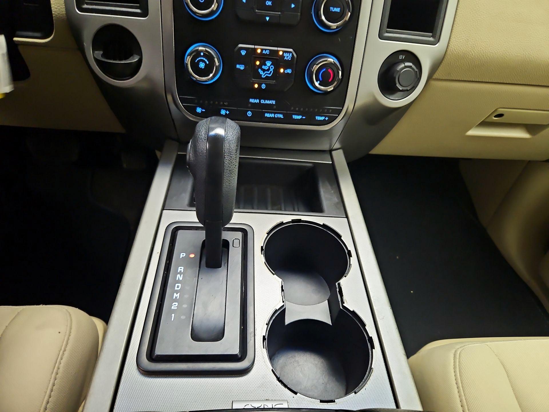 Thumbnail: 2016 Ford Expedition - 16