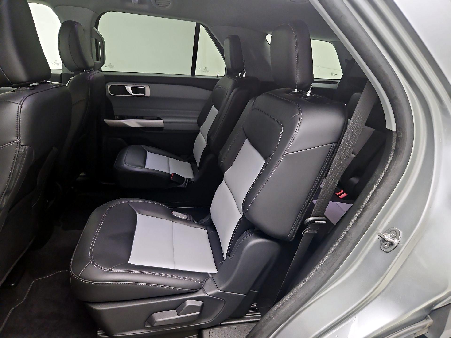 Thumbnail: 2022 Ford Explorer - 19