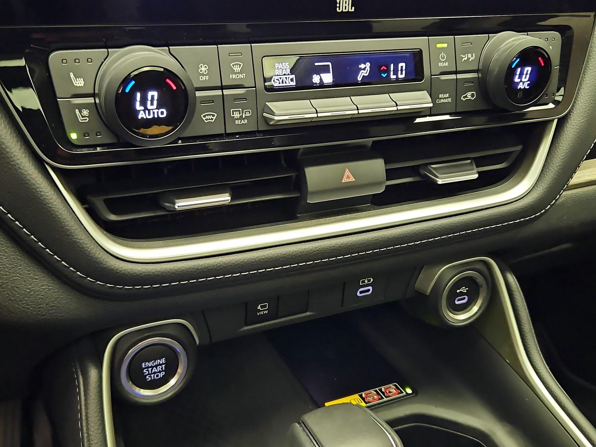 Thumbnail: 2024 Toyota Grand Highlander - 16