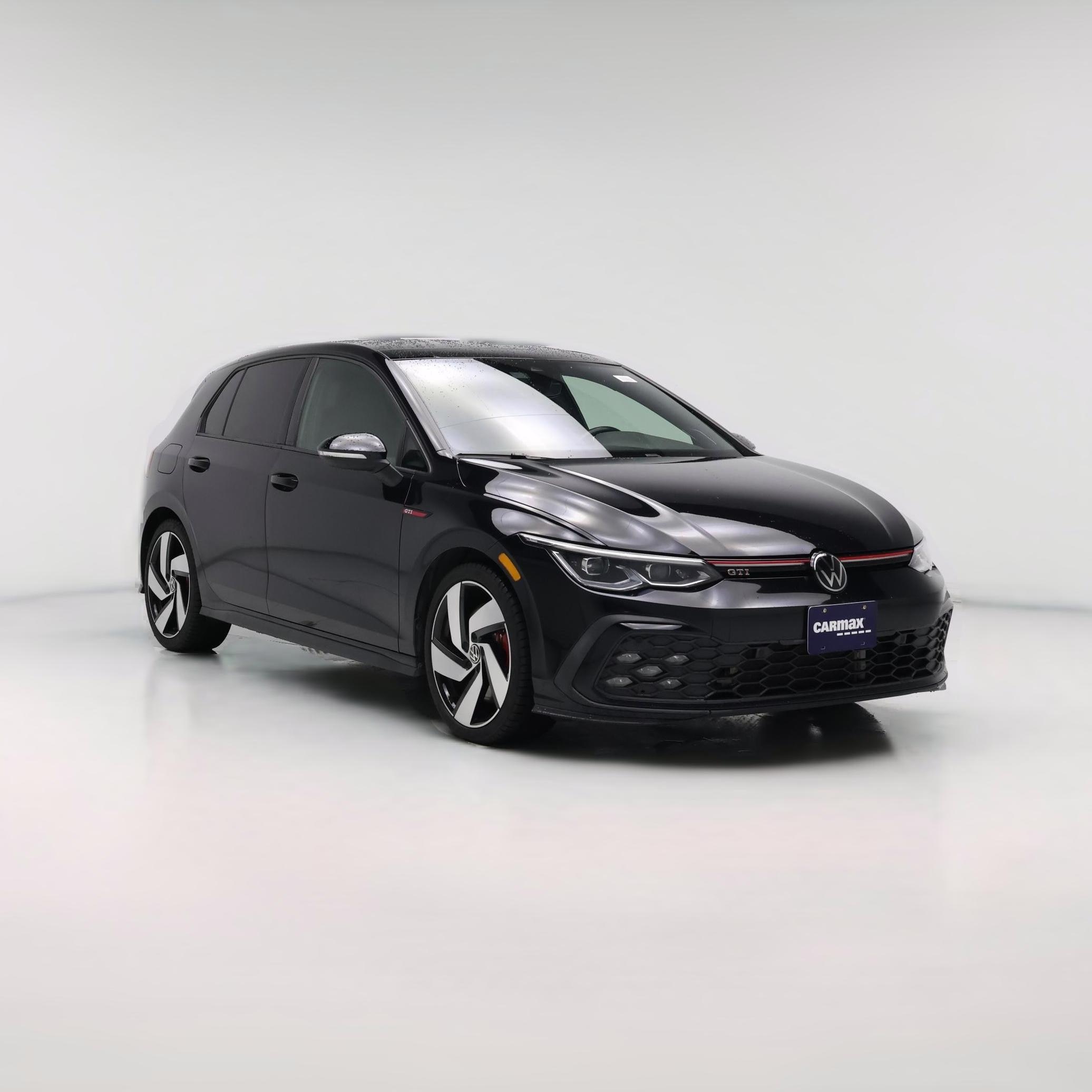 Thumbnail: 2023 Volkswagen Golf - 1