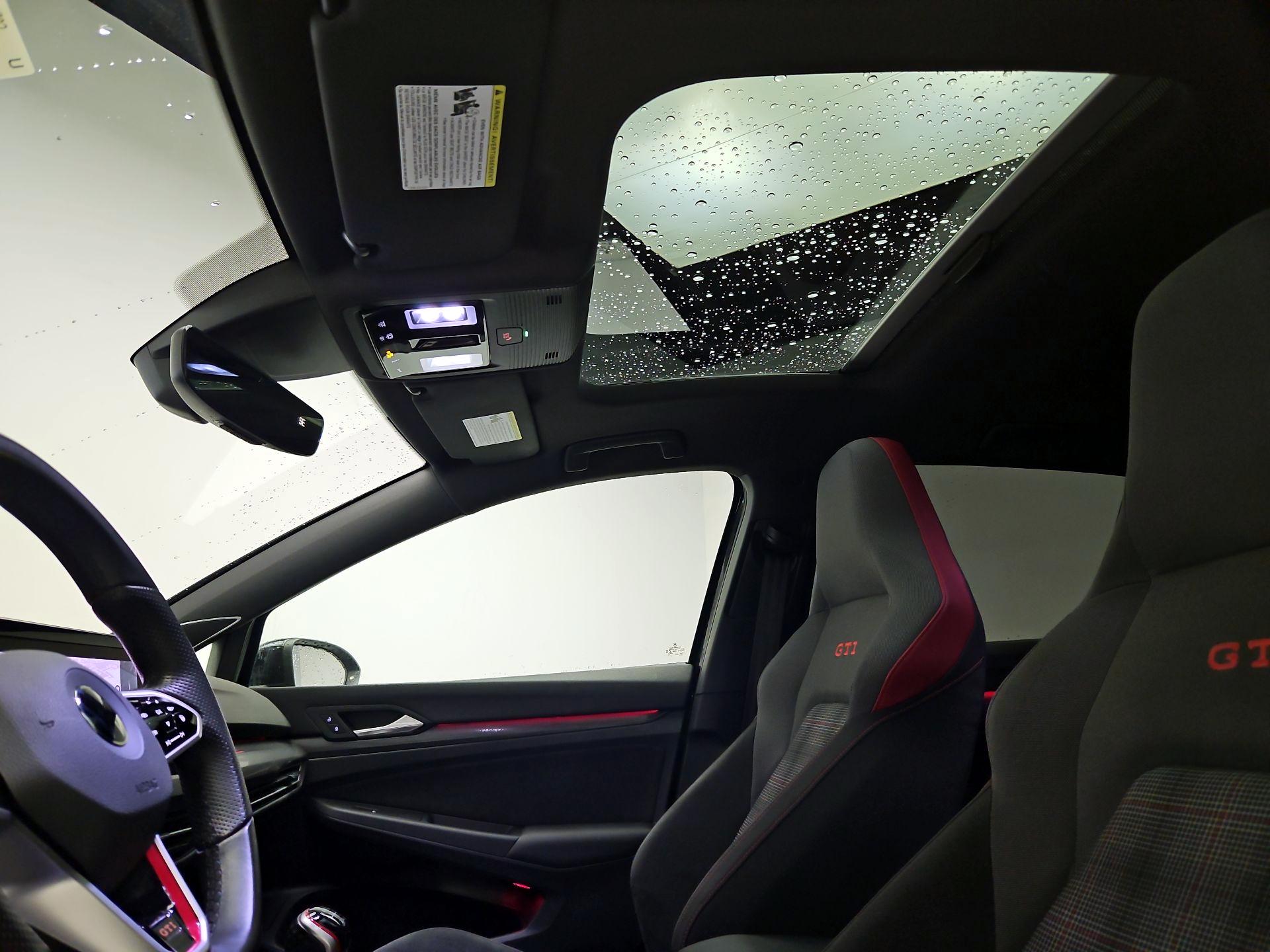 Thumbnail: 2023 Volkswagen Golf - 20