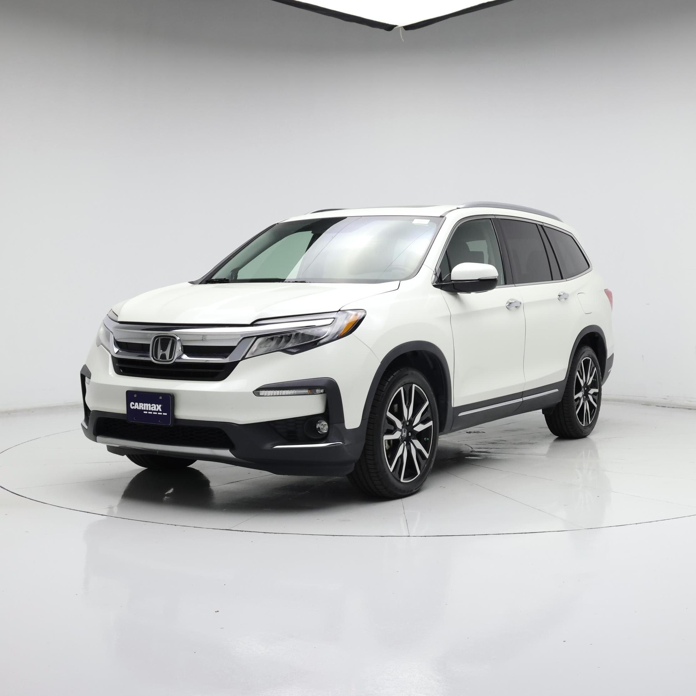 Thumbnail: 2019 Honda Pilot - 4
