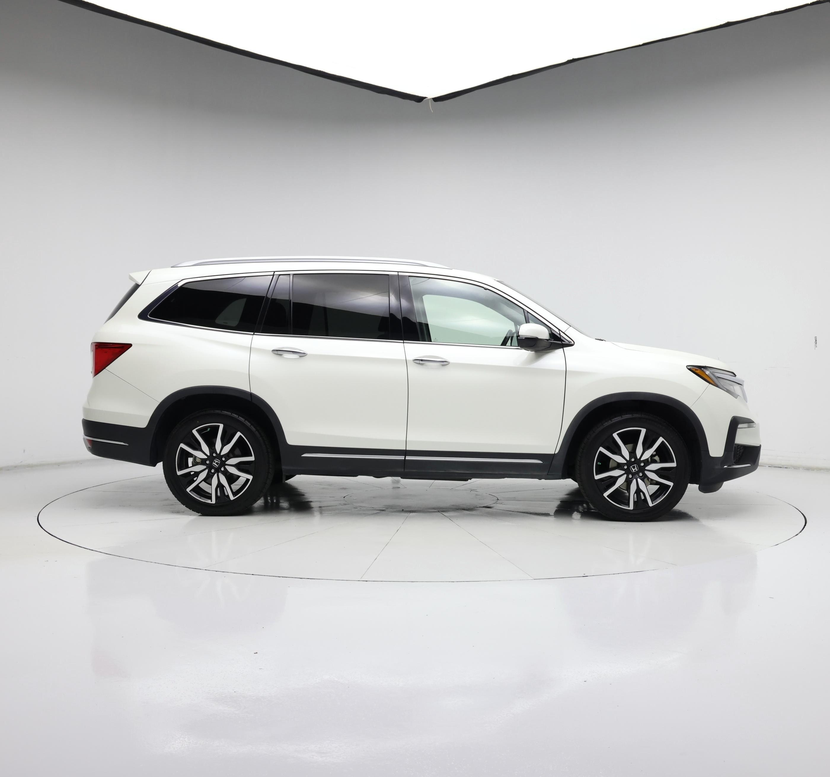Thumbnail: 2019 Honda Pilot - 7