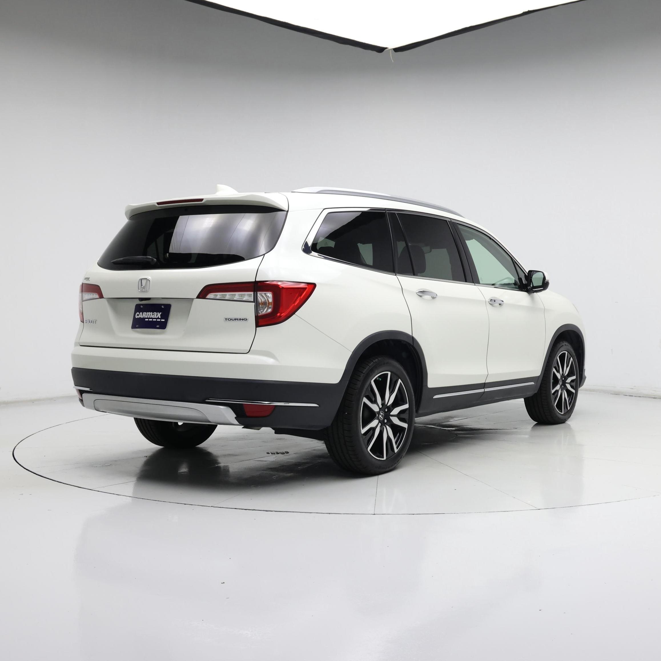 Thumbnail: 2019 Honda Pilot - 8