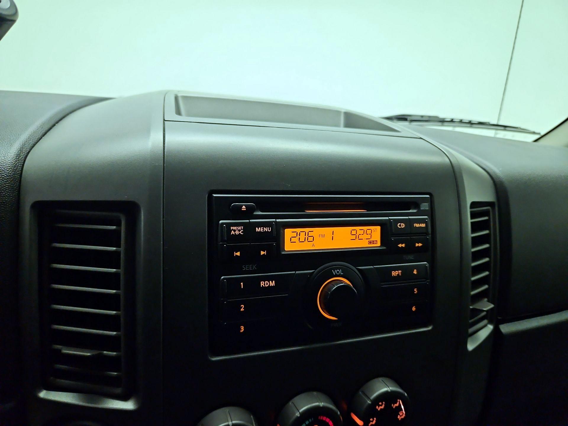 Thumbnail: 2013 Nissan Titan - 13