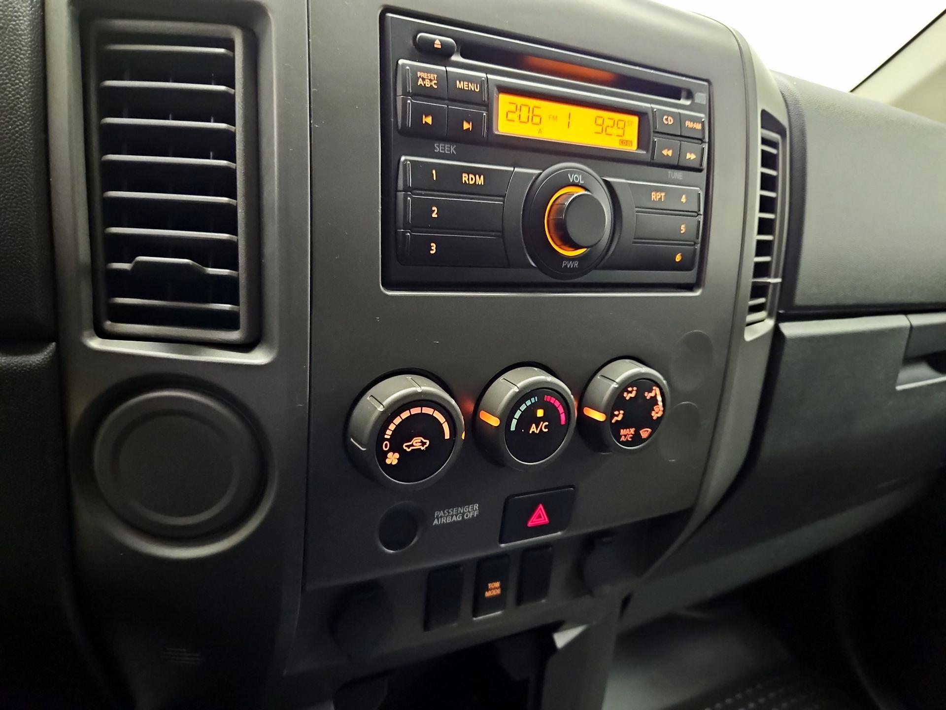 Thumbnail: 2013 Nissan Titan - 14