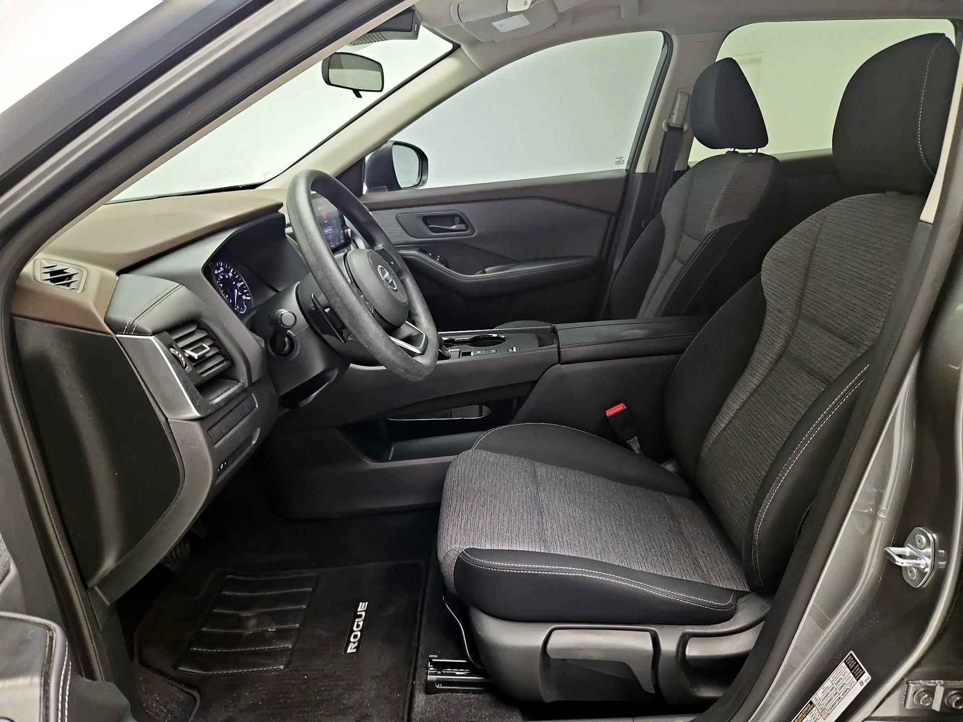 Thumbnail: 2021 Nissan Rogue - 11