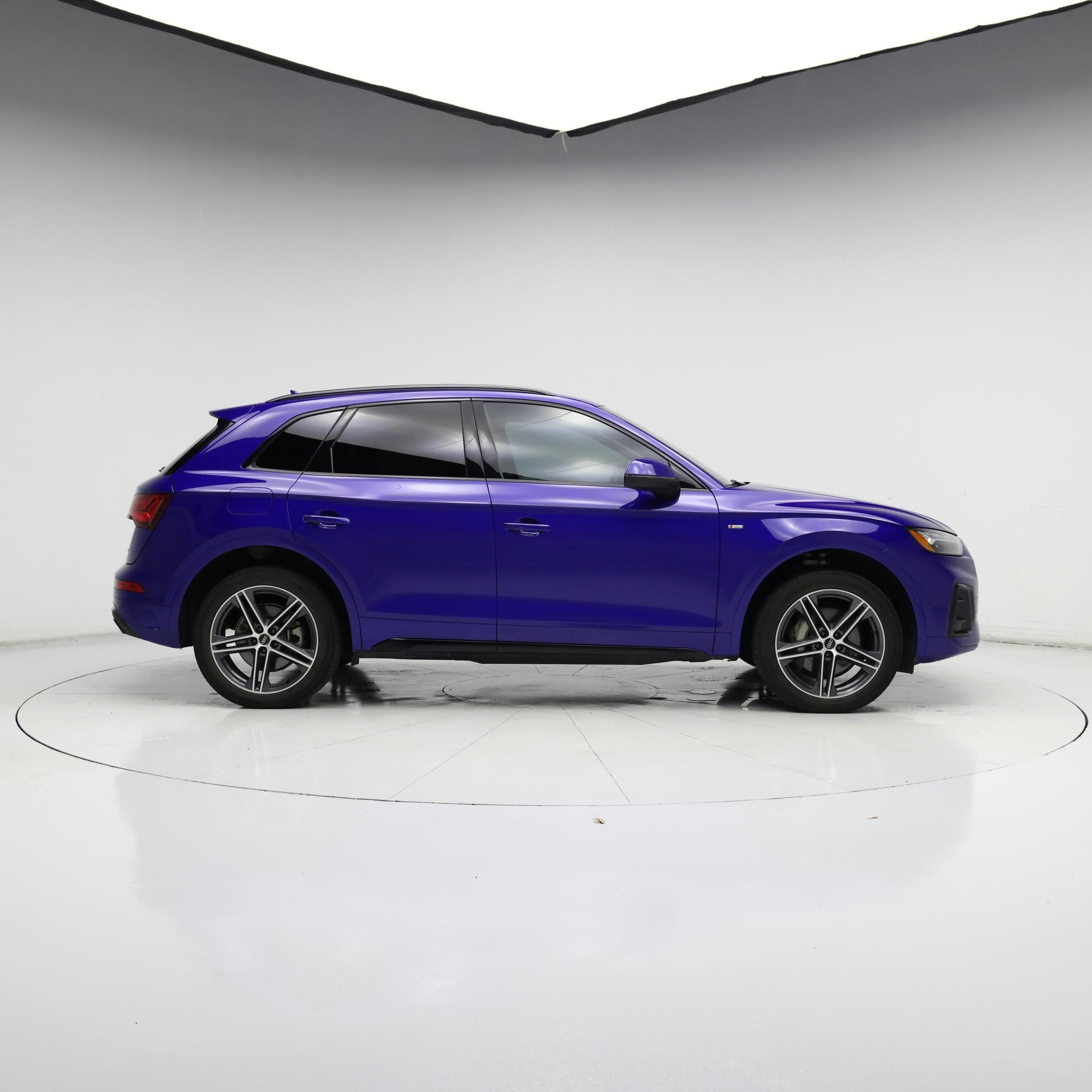 Thumbnail: 2023 Audi Q5 - 7