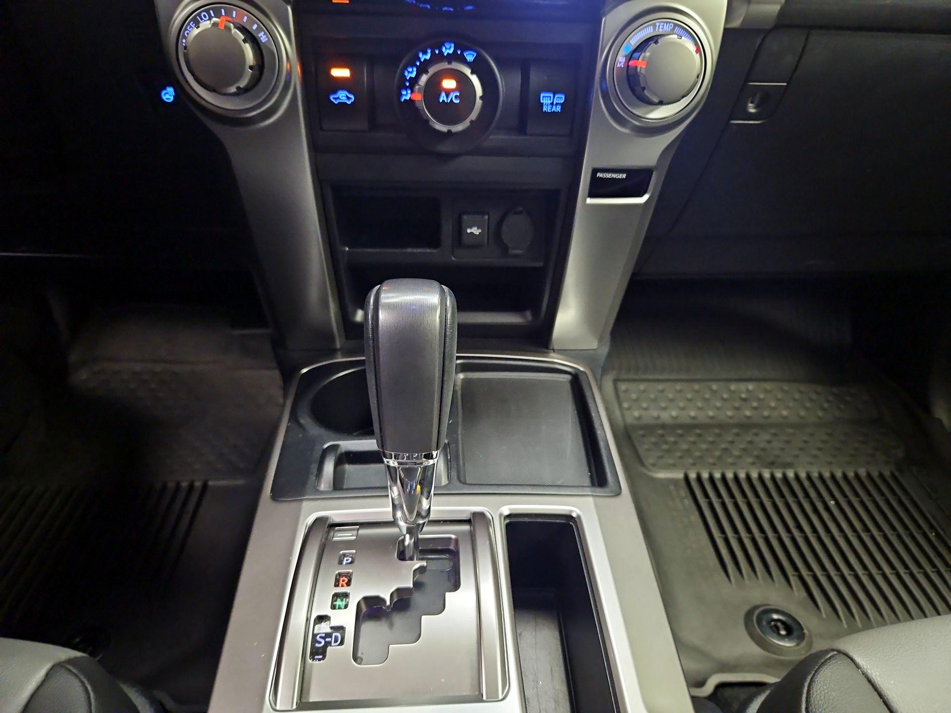 Thumbnail: 2023 Toyota 4Runner - 16