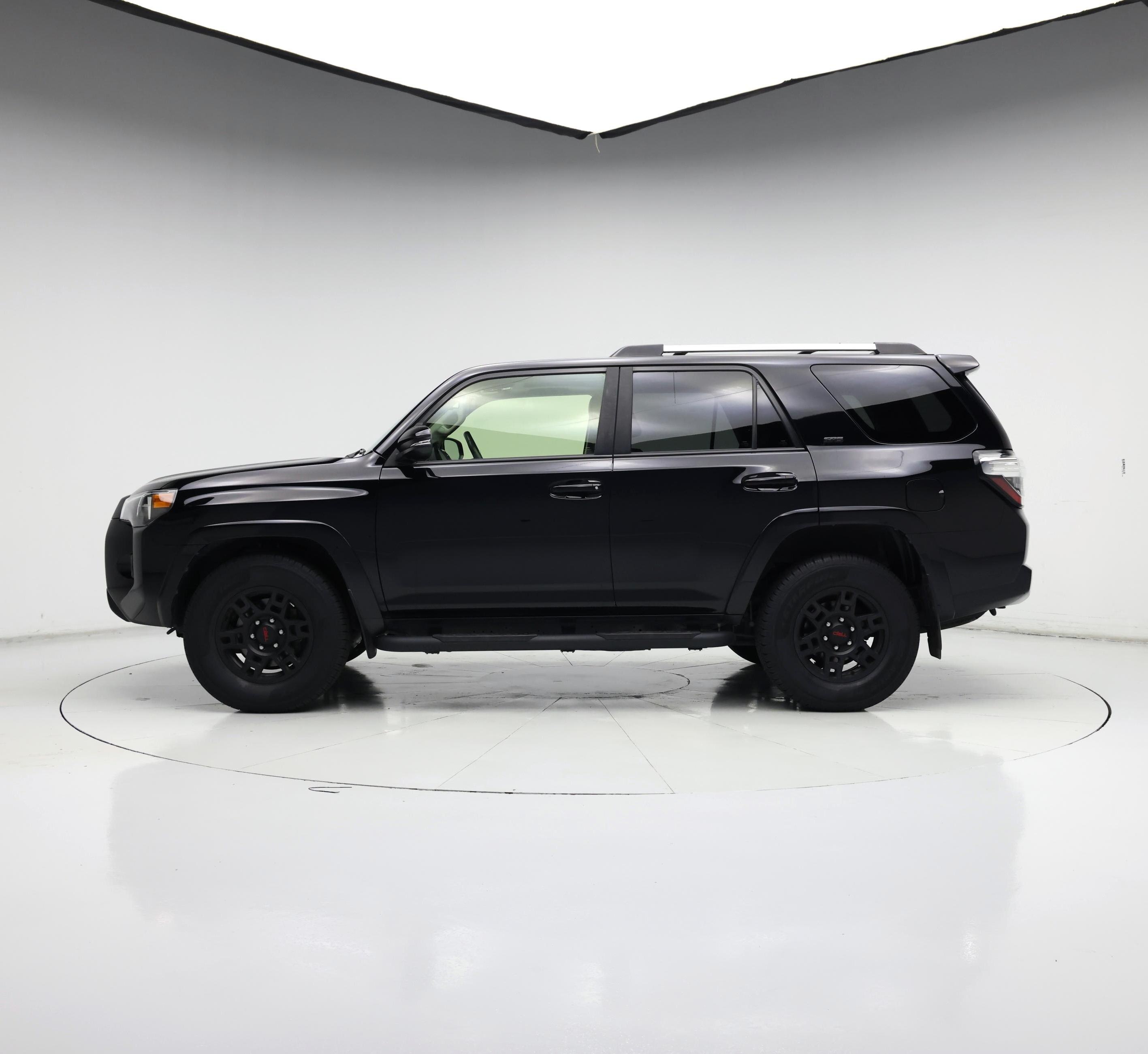 Thumbnail: 2023 Toyota 4Runner - 3
