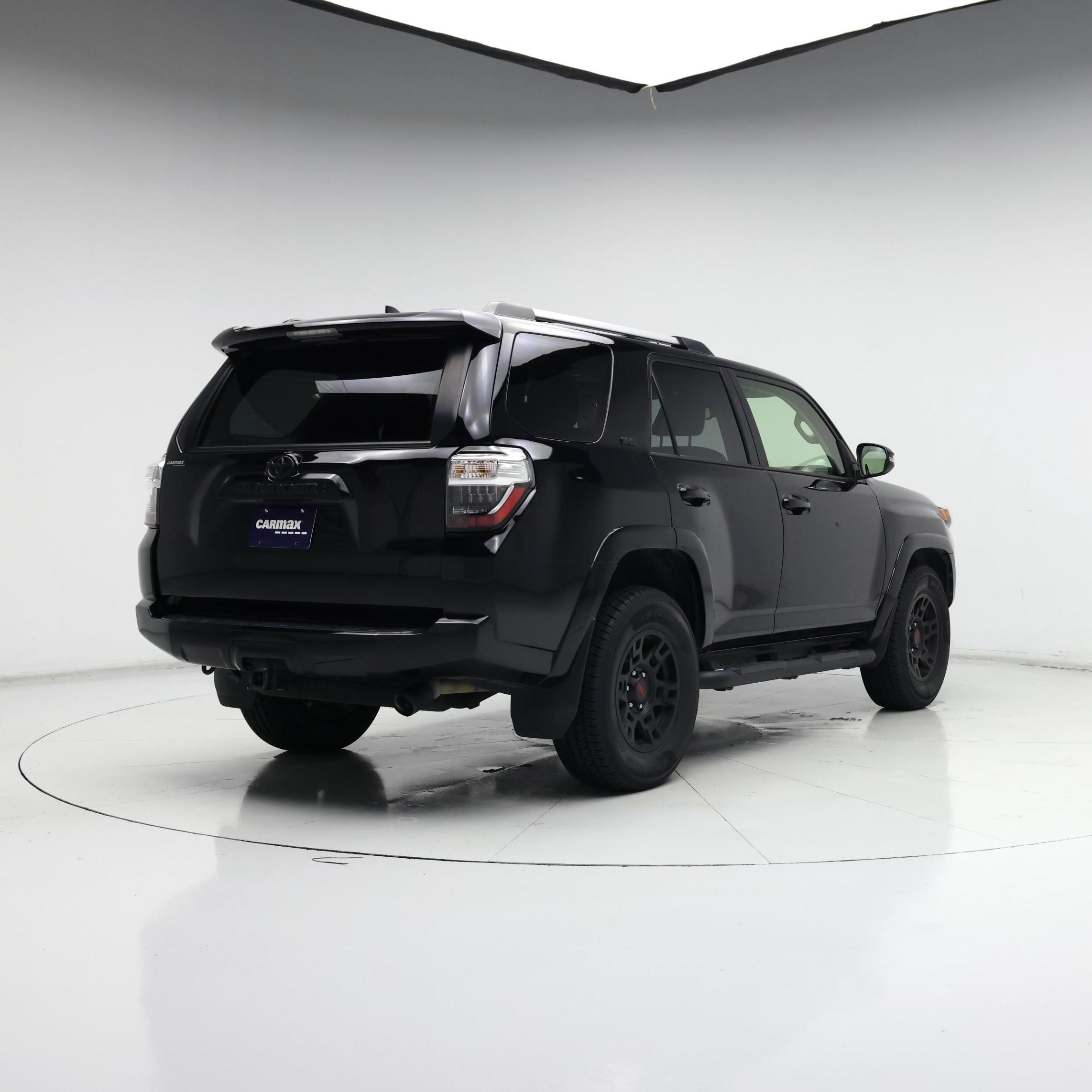Thumbnail: 2023 Toyota 4Runner - 8