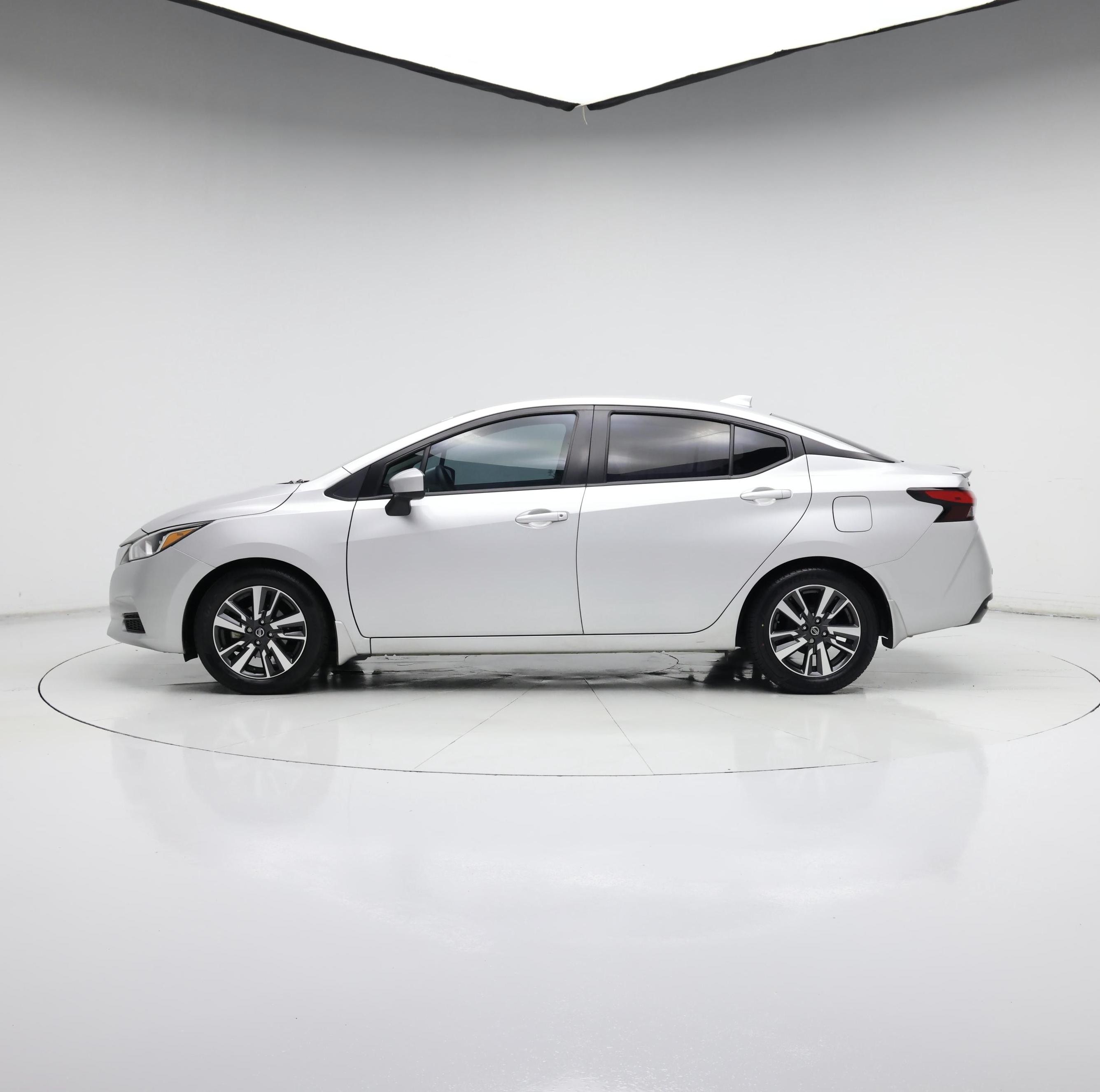 Thumbnail: 2022 Nissan Versa - 3
