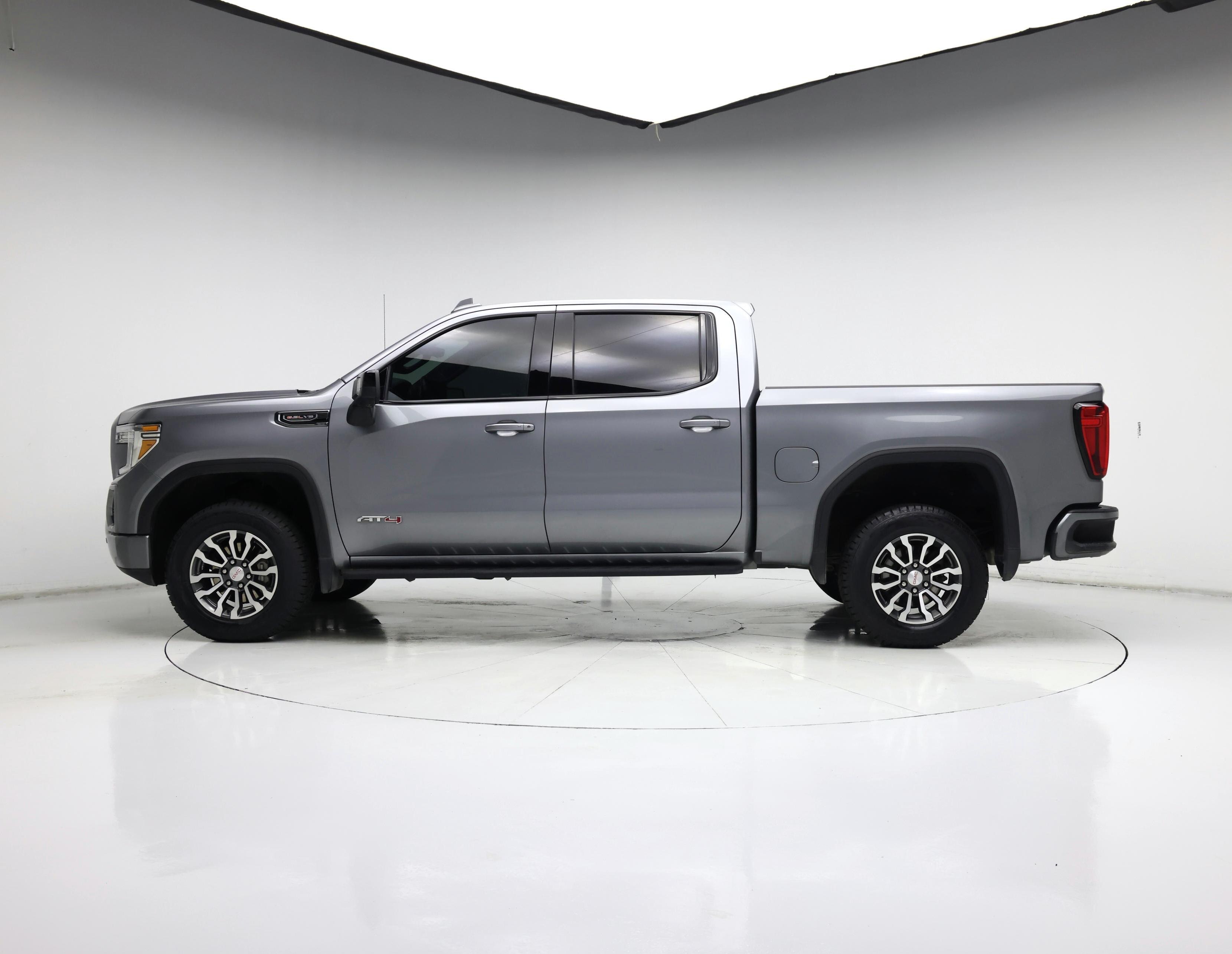 Thumbnail: 2022 GMC Sierra 1500 - 3