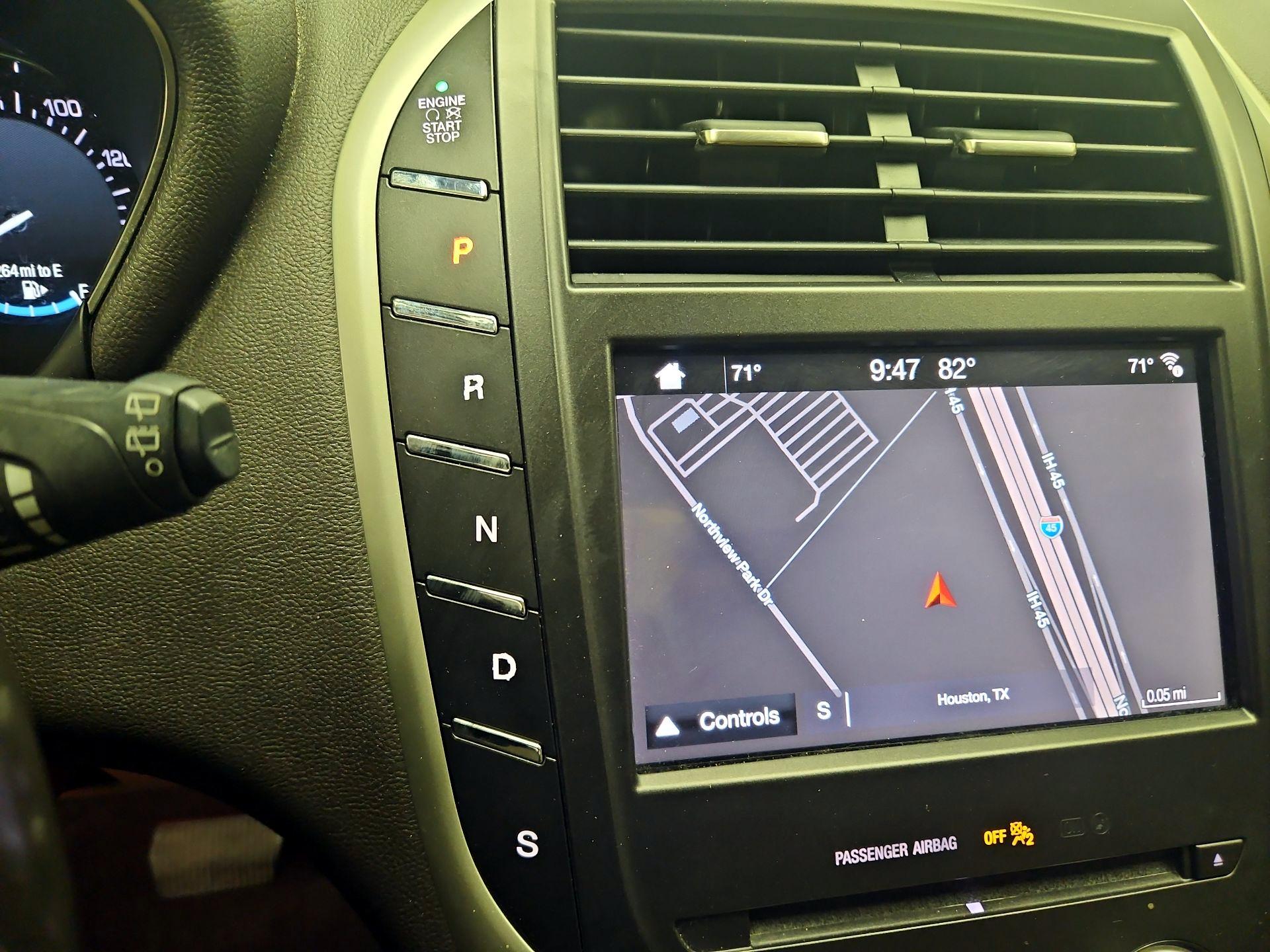 Thumbnail: 2019 Lincoln MKC - 18