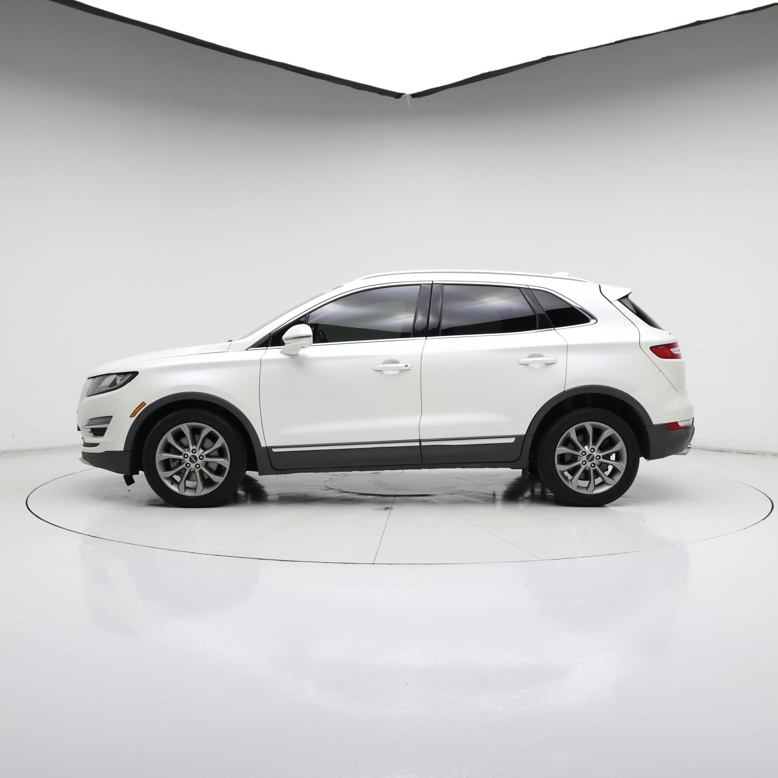 Thumbnail: 2019 Lincoln MKC - 3