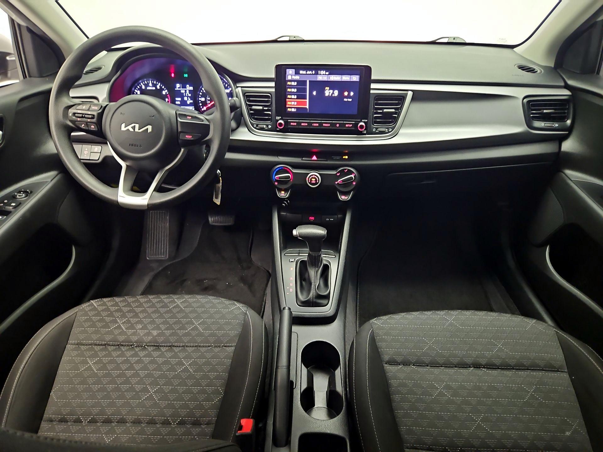 Thumbnail: 2023 Kia Rio - 9