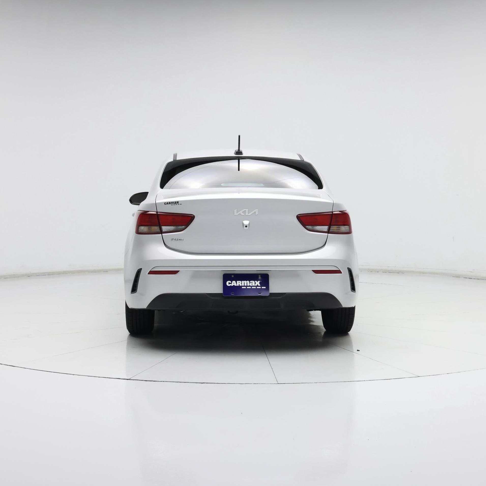 Thumbnail: 2023 Kia Rio - 6