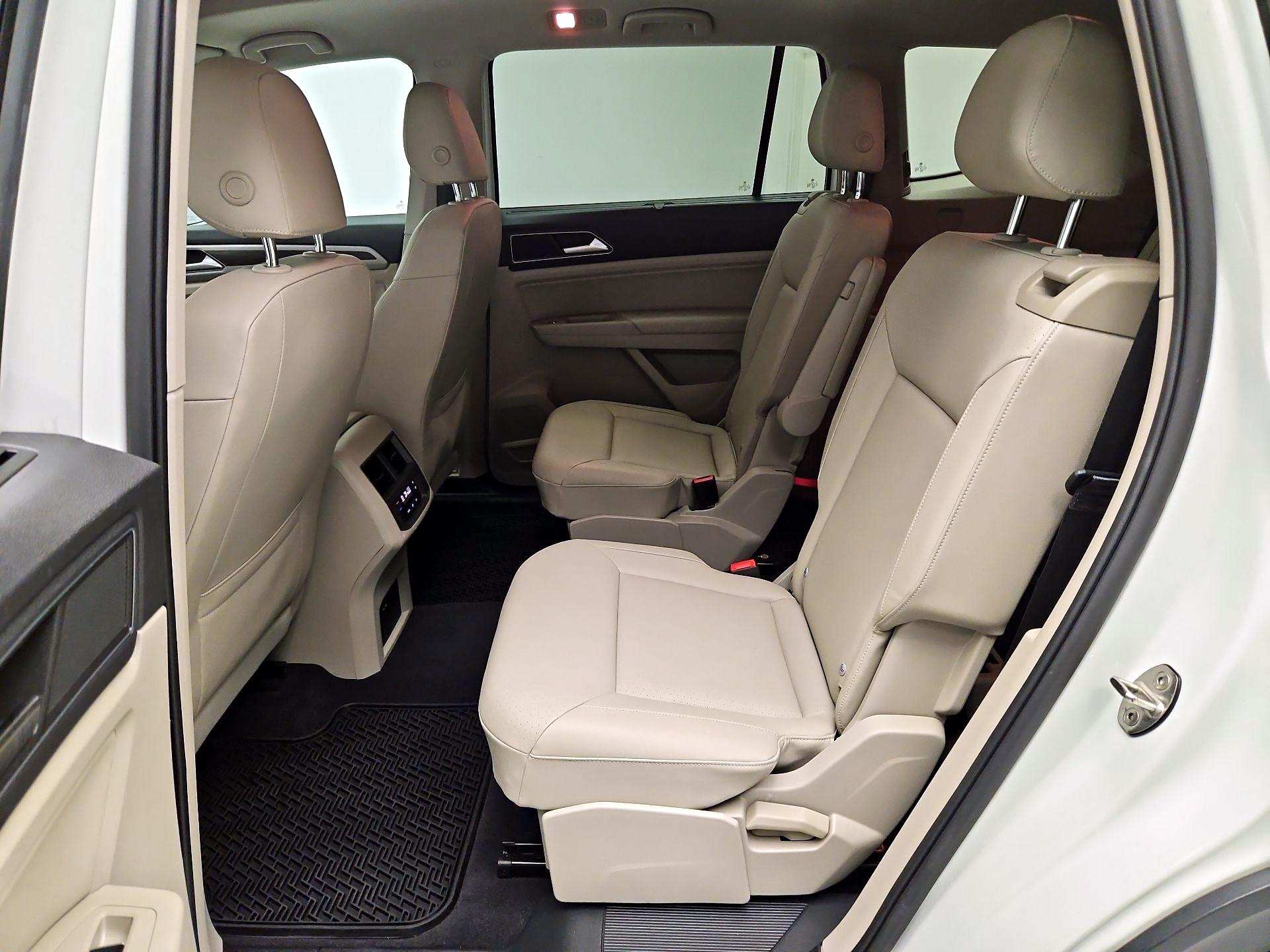Thumbnail: 2019 Volkswagen Atlas - 17