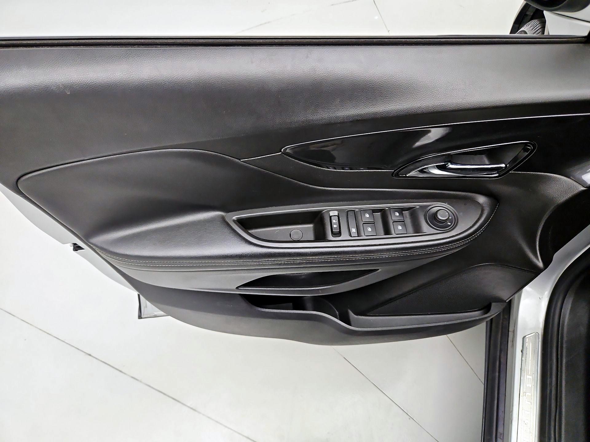 Thumbnail: 2019 Buick Encore - 12