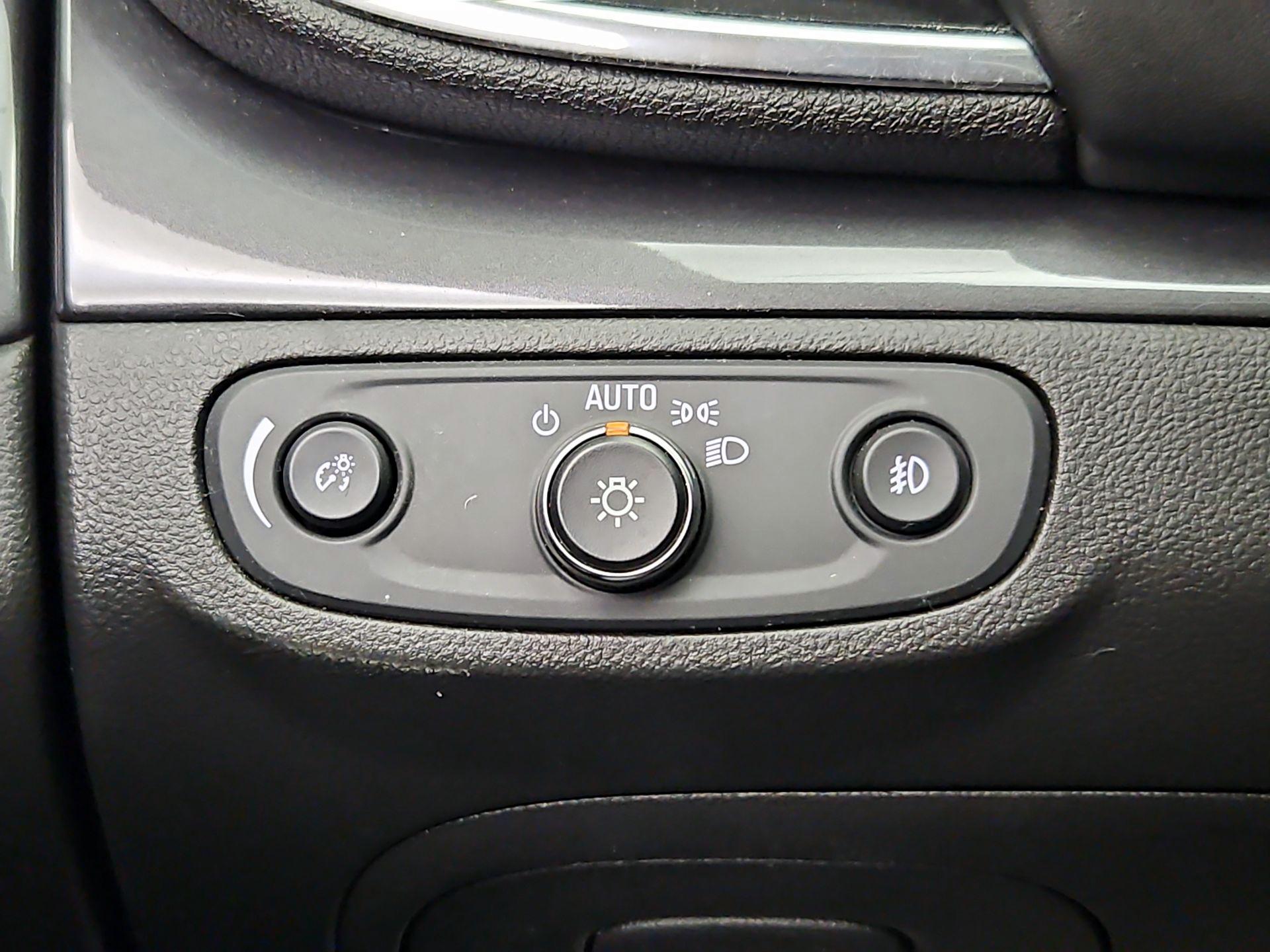 Thumbnail: 2019 Buick Encore - 13
