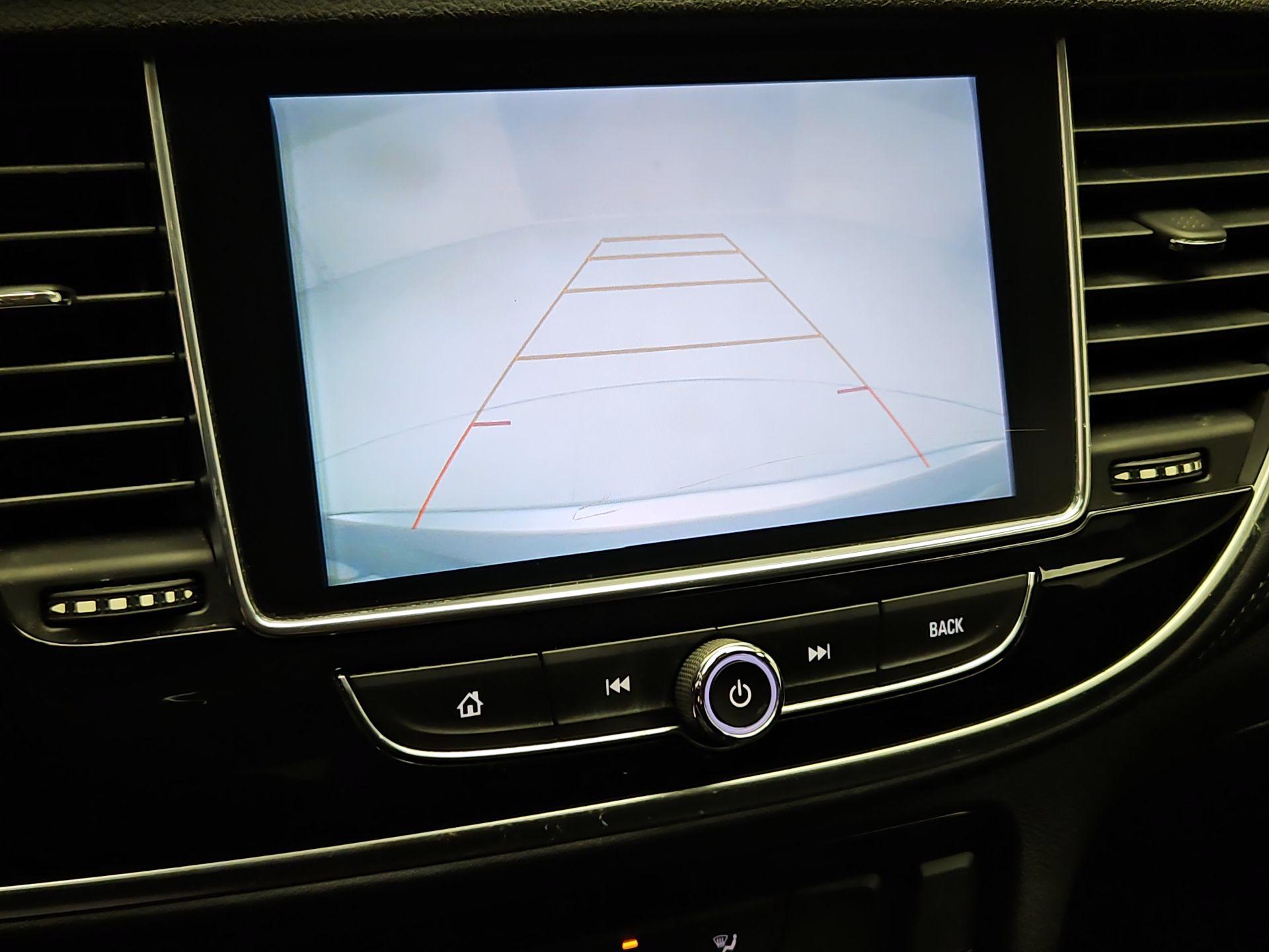Thumbnail: 2019 Buick Encore - 15