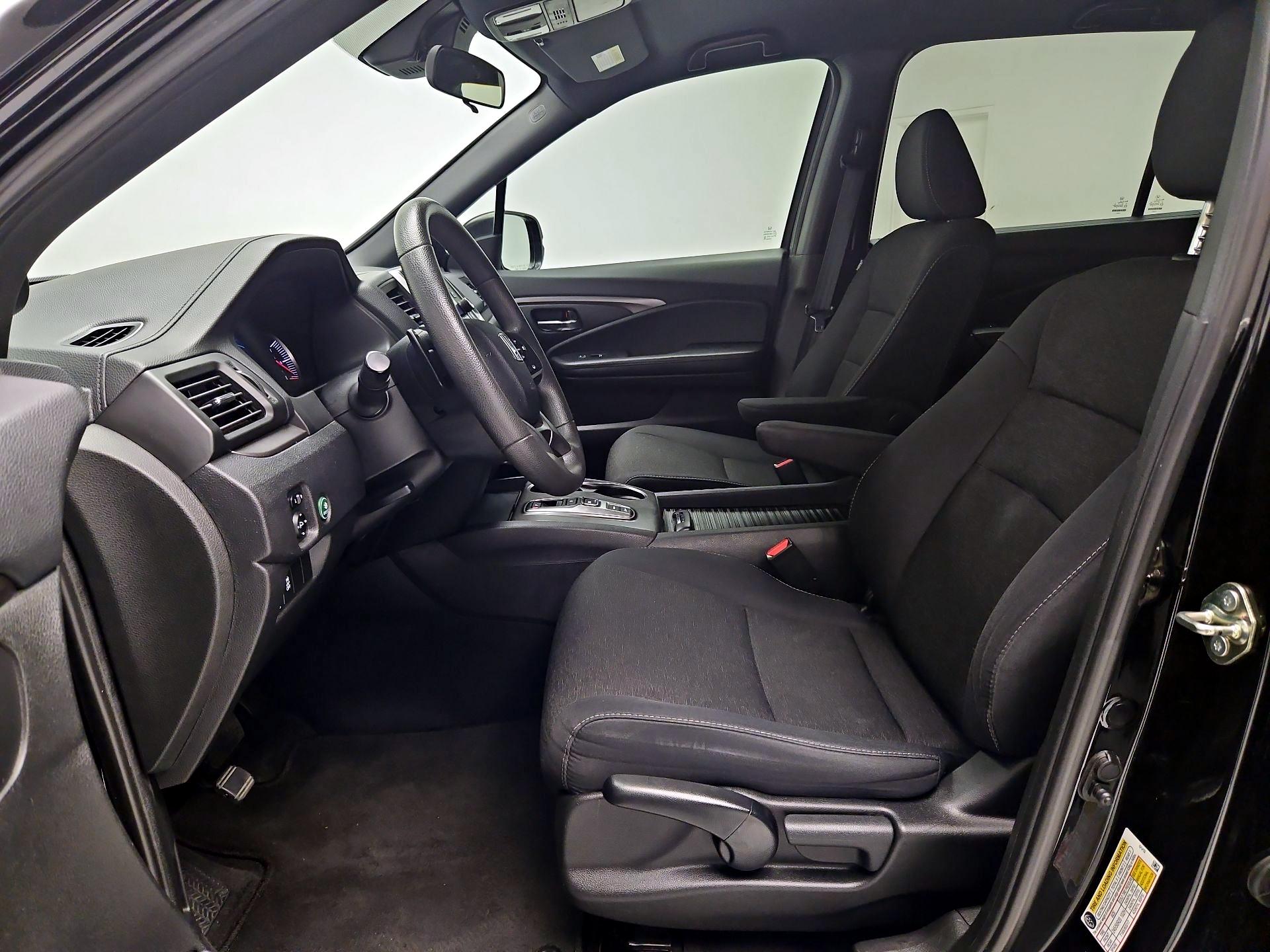 Thumbnail: 2019 Honda Passport - 11