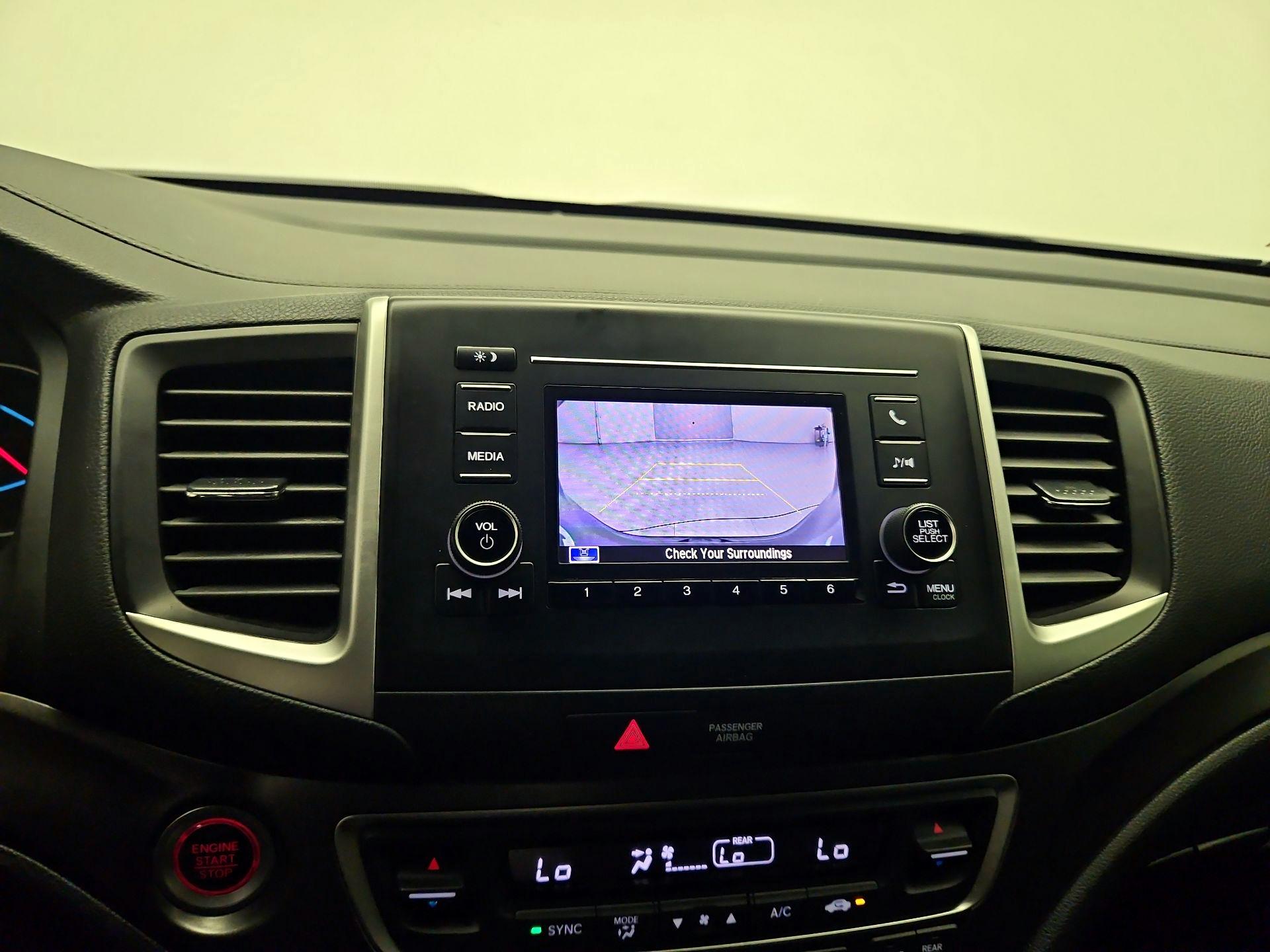 Thumbnail: 2019 Honda Passport - 13