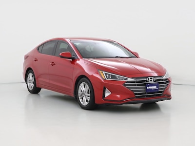 Red 2020 Hyundai Elantra SE