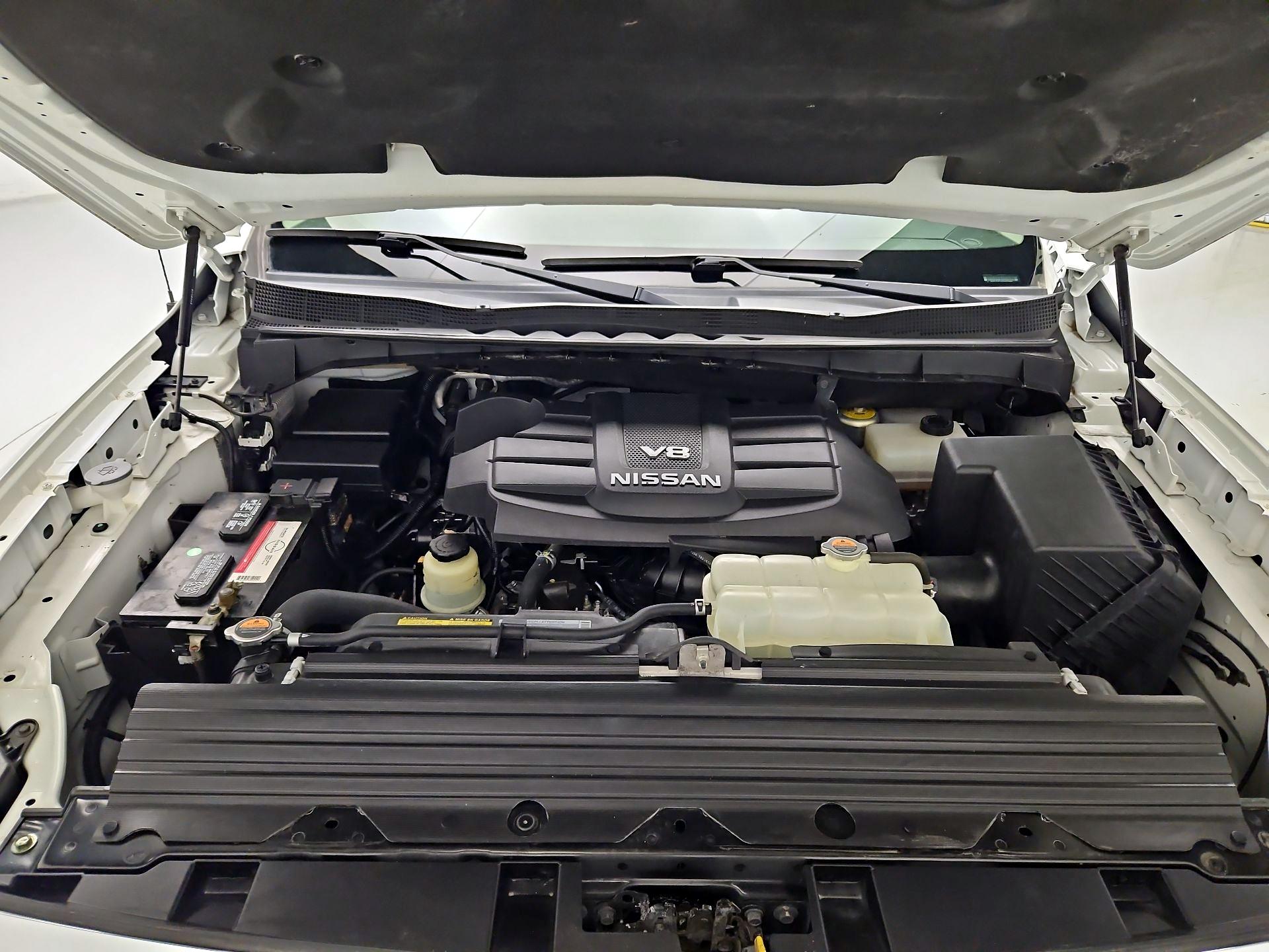 Thumbnail: 2019 Nissan Titan - 19