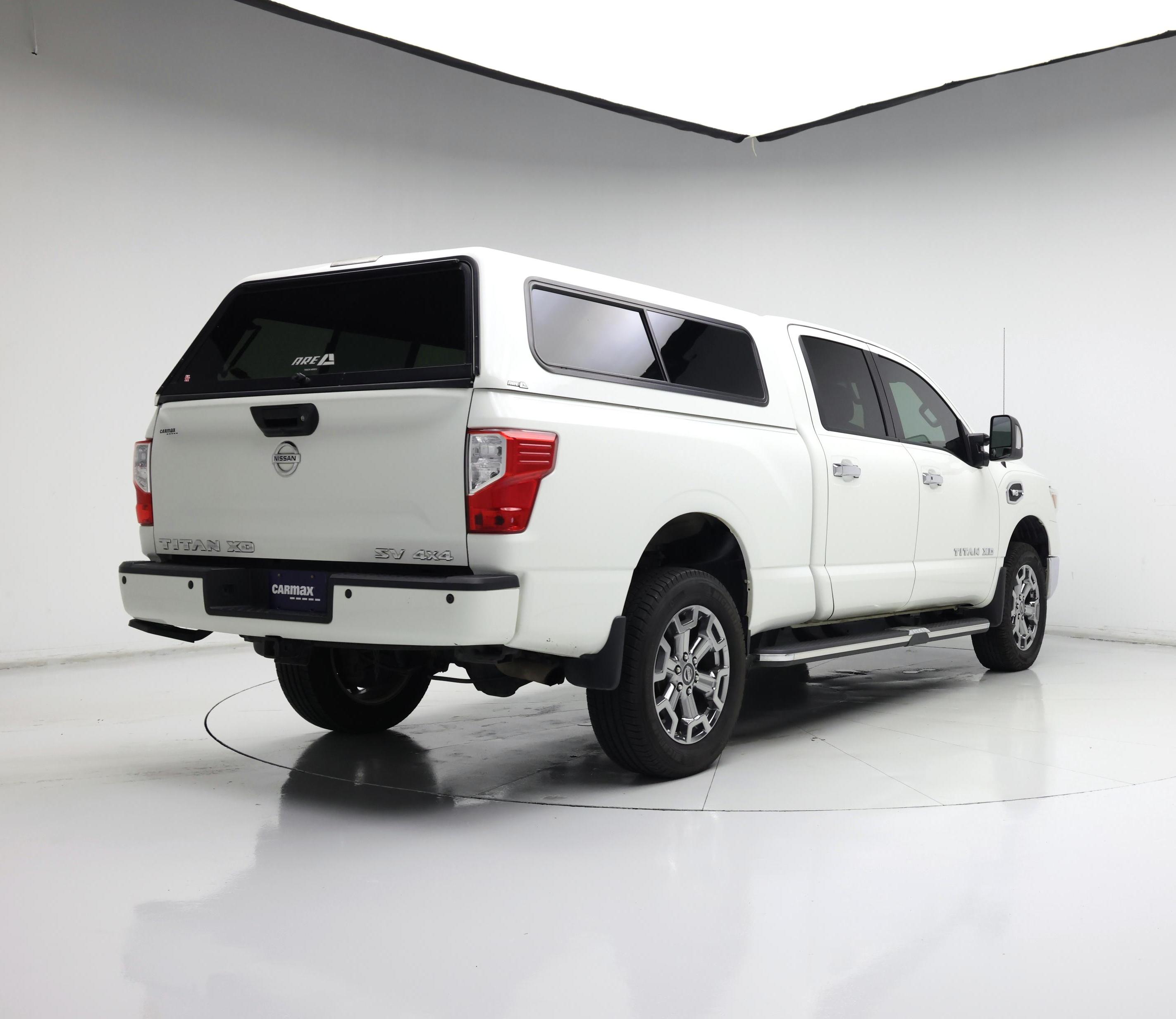 Thumbnail: 2019 Nissan Titan - 8